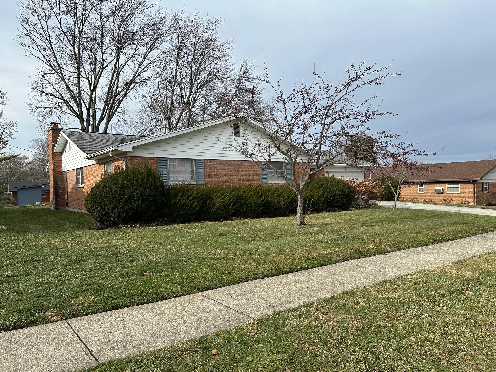3607 Twinbrook Lane, Dayton, Ohio 45429