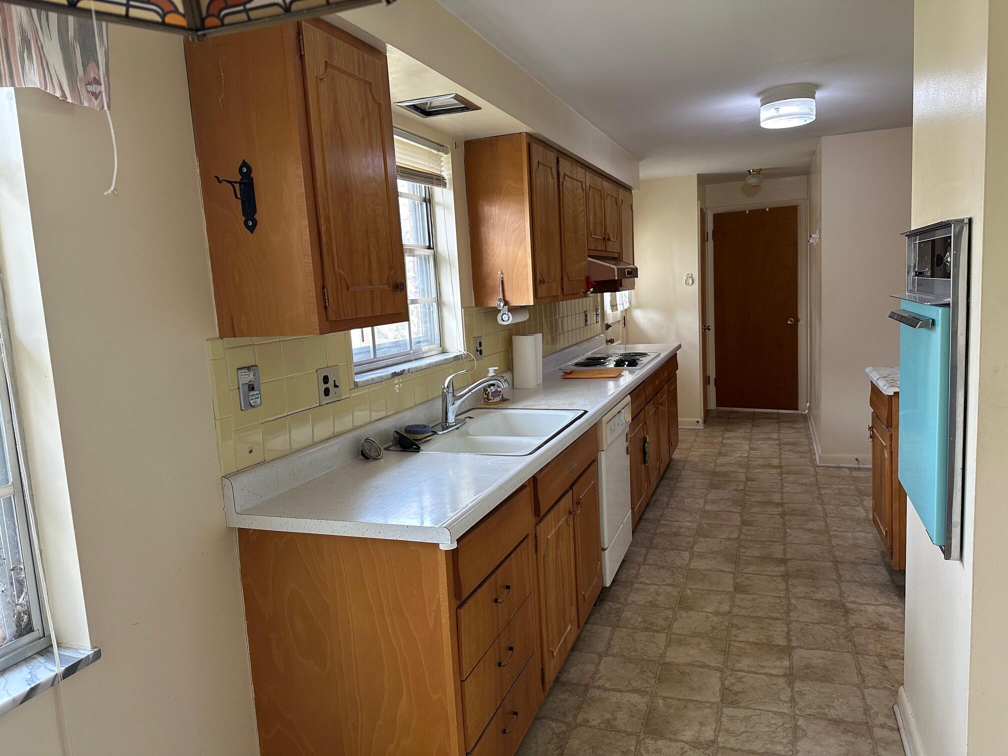 3607 Twinbrook Lane, Dayton, Ohio 45429