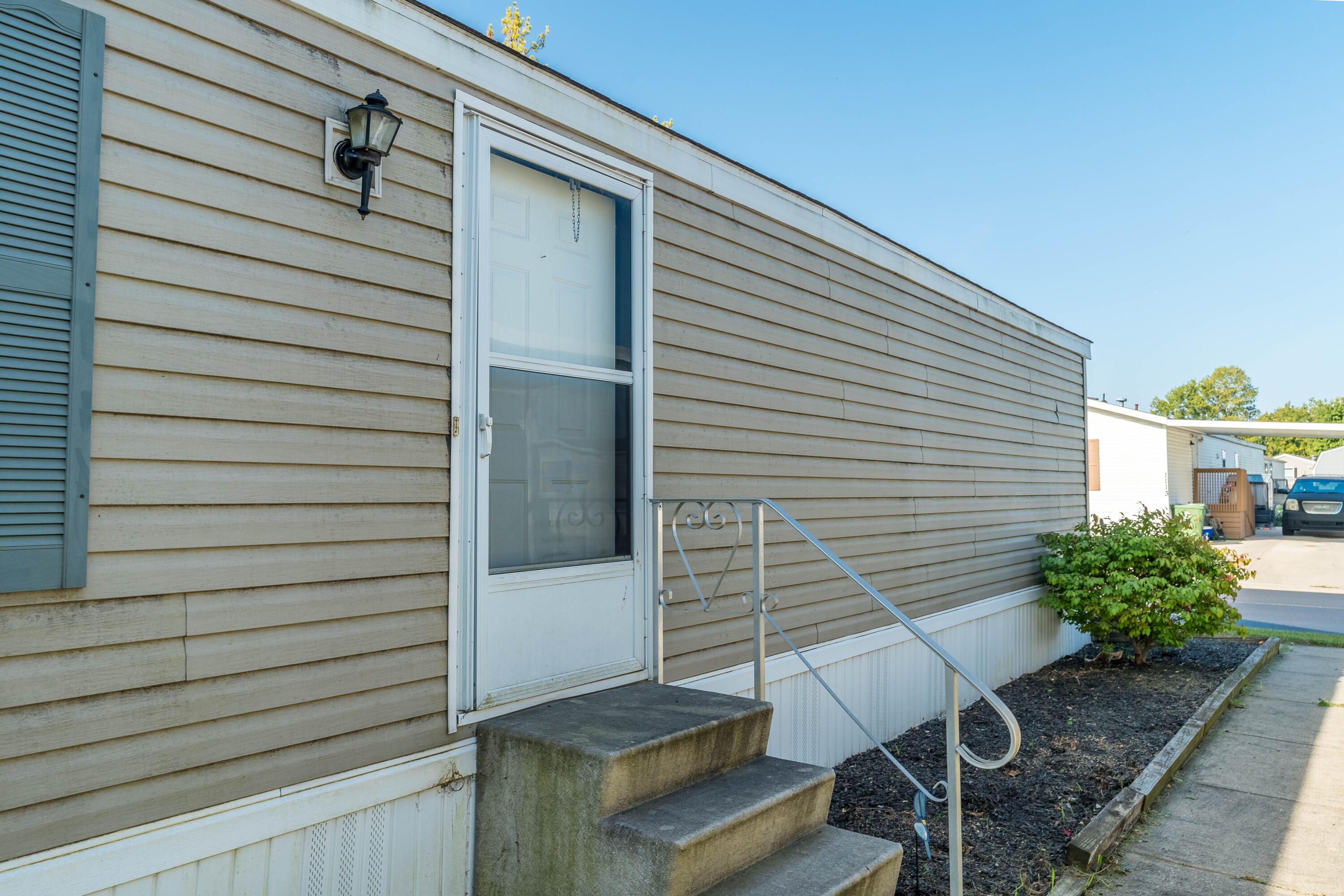 1112 Hazel Nut Lane, Sidney, Ohio 45365