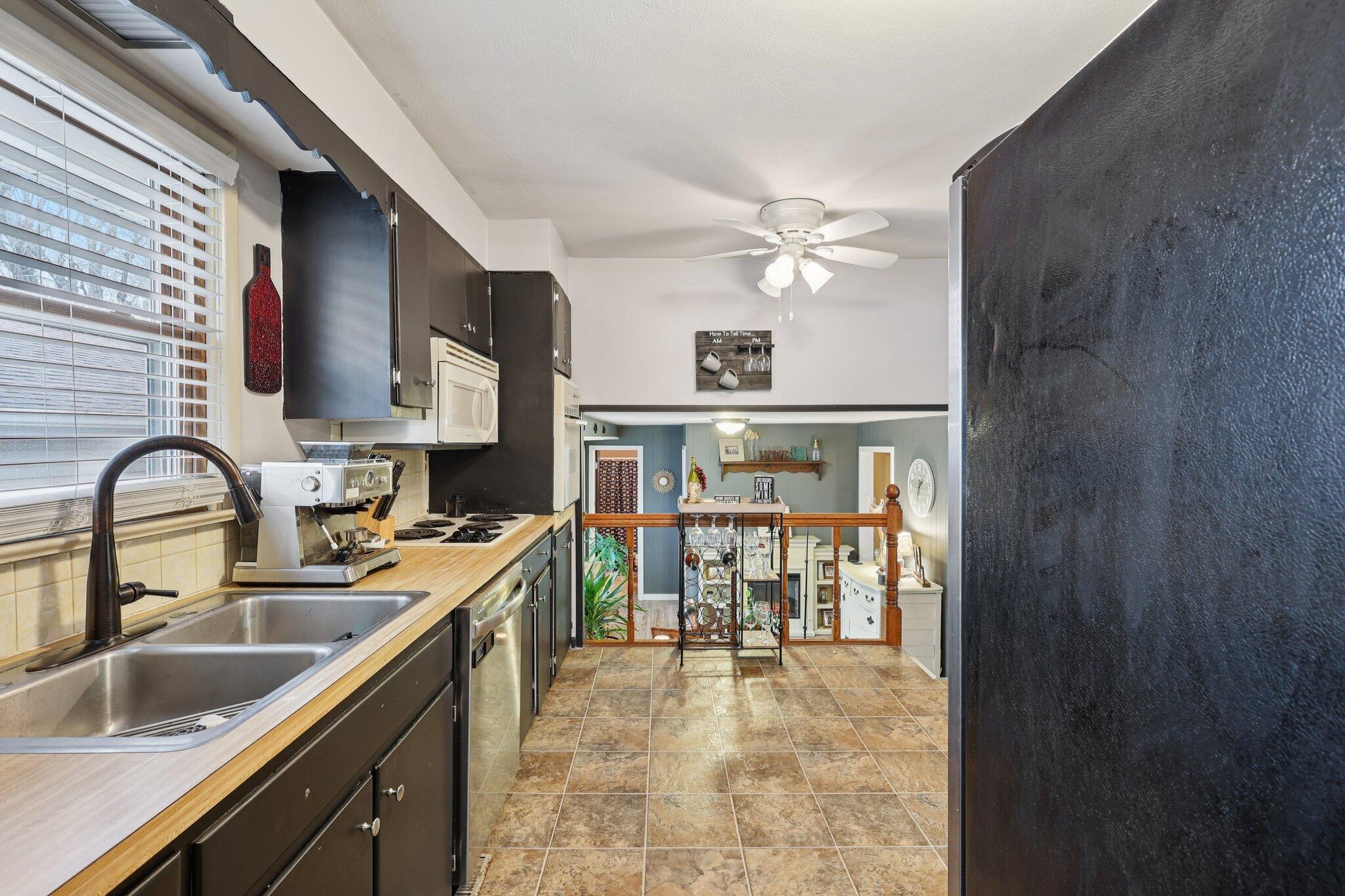 26 Meadowlawn Drive, Arcanum, Ohio 45304