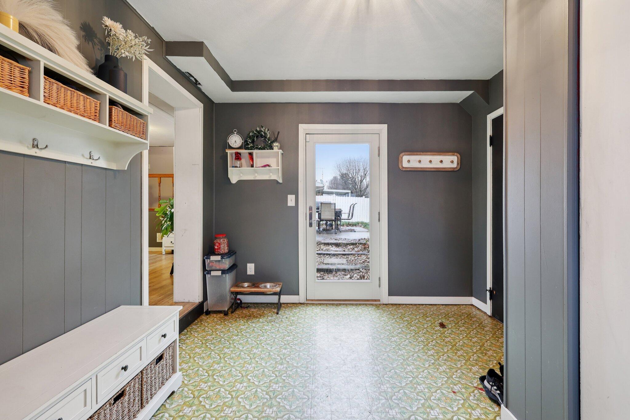 26 Meadowlawn Drive, Arcanum, Ohio 45304