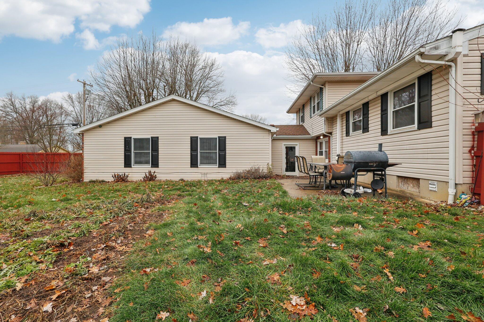 26 Meadowlawn Drive, Arcanum, Ohio 45304