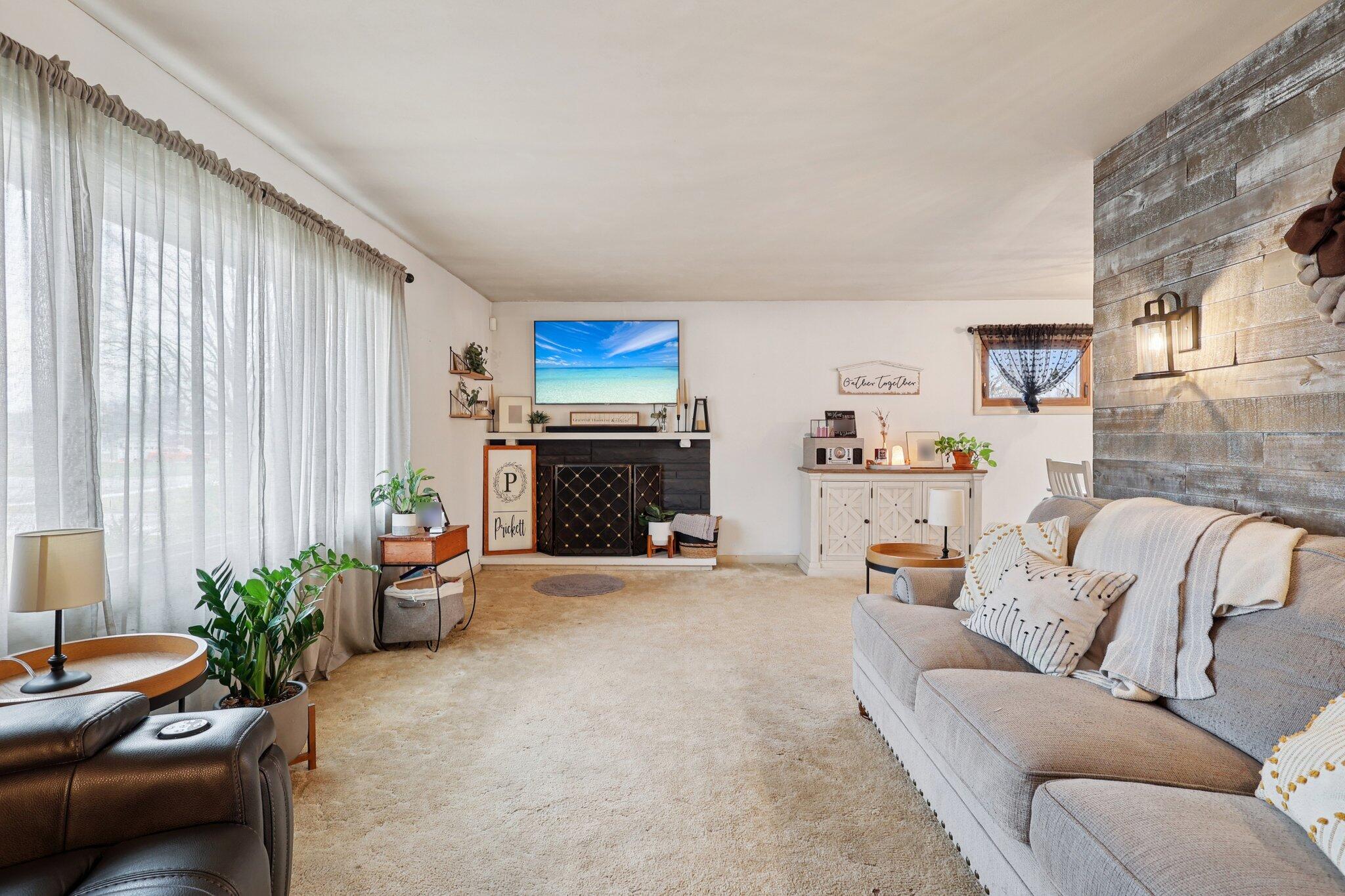 26 Meadowlawn Drive, Arcanum, Ohio 45304