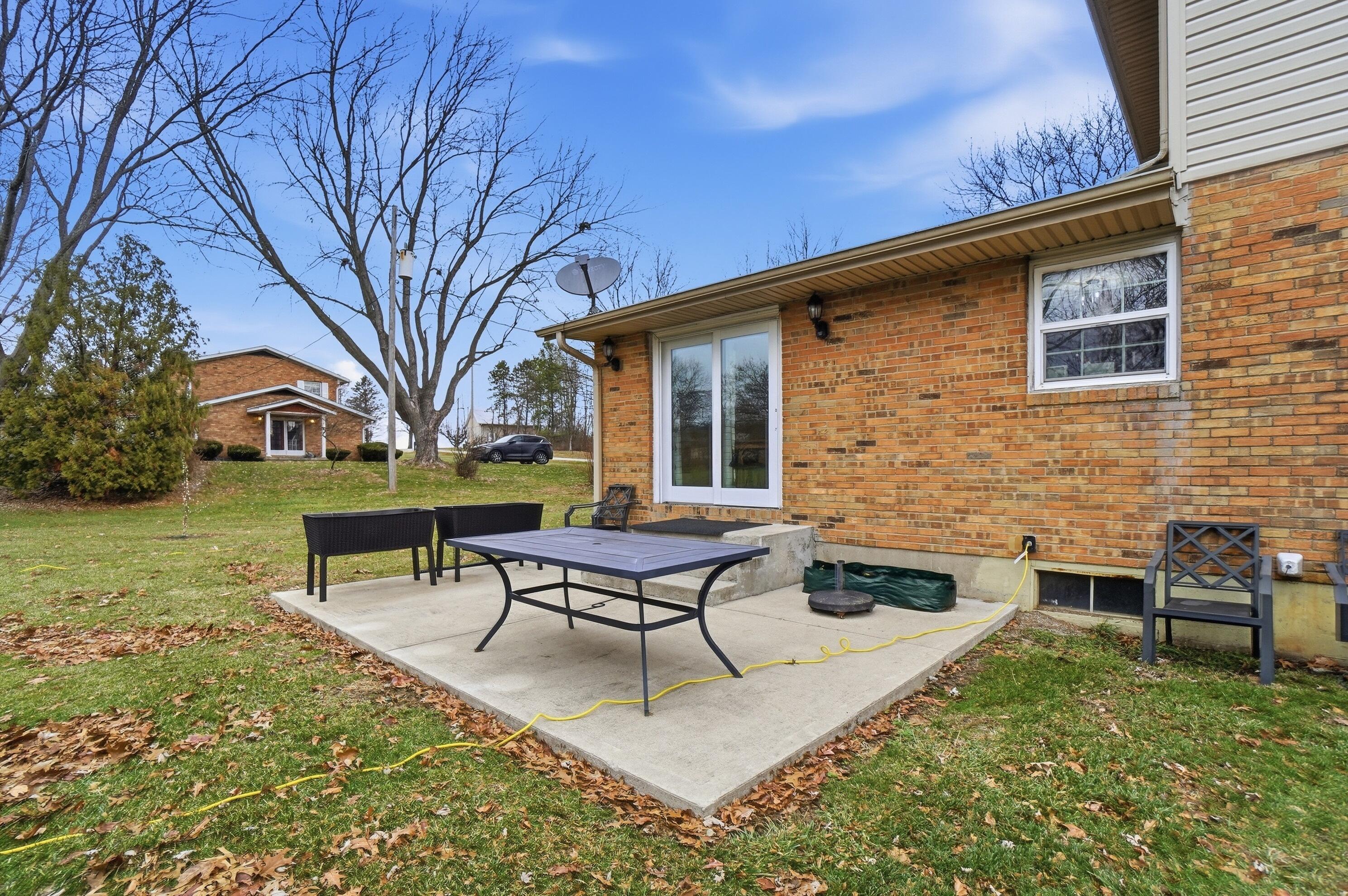 4821 Mcconkey Road, South Vienna, Ohio 45369