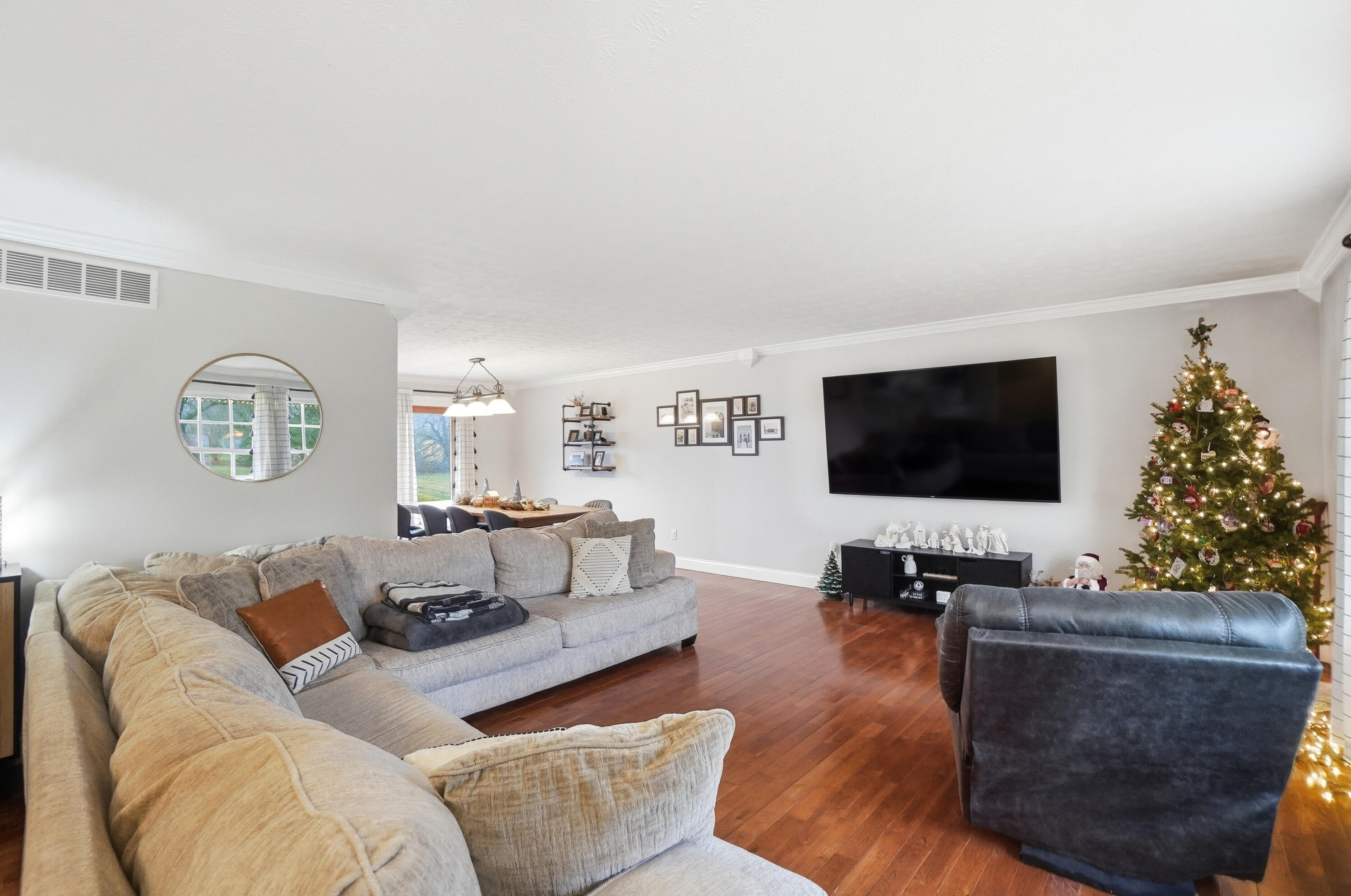 4821 Mcconkey Road, South Vienna, Ohio 45369