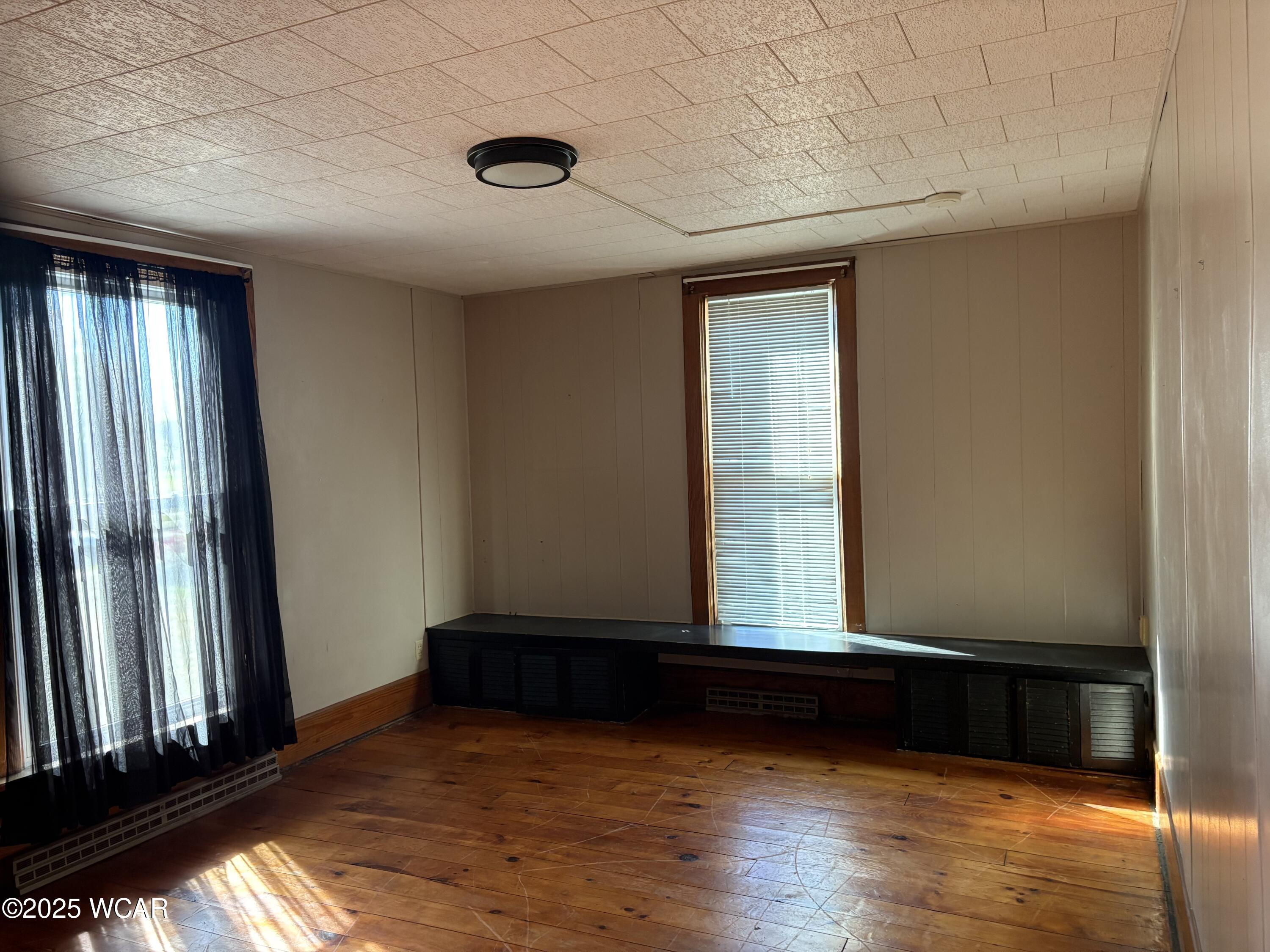 212 Lawn Avenue, Bluffton, Ohio