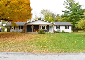 1060 Heidi Rd Road, Bellefontaine, Ohio, 4 Bedrooms Bedrooms, ,2 BathroomsBathrooms,Residential,For Sale,Heidi Rd,308993