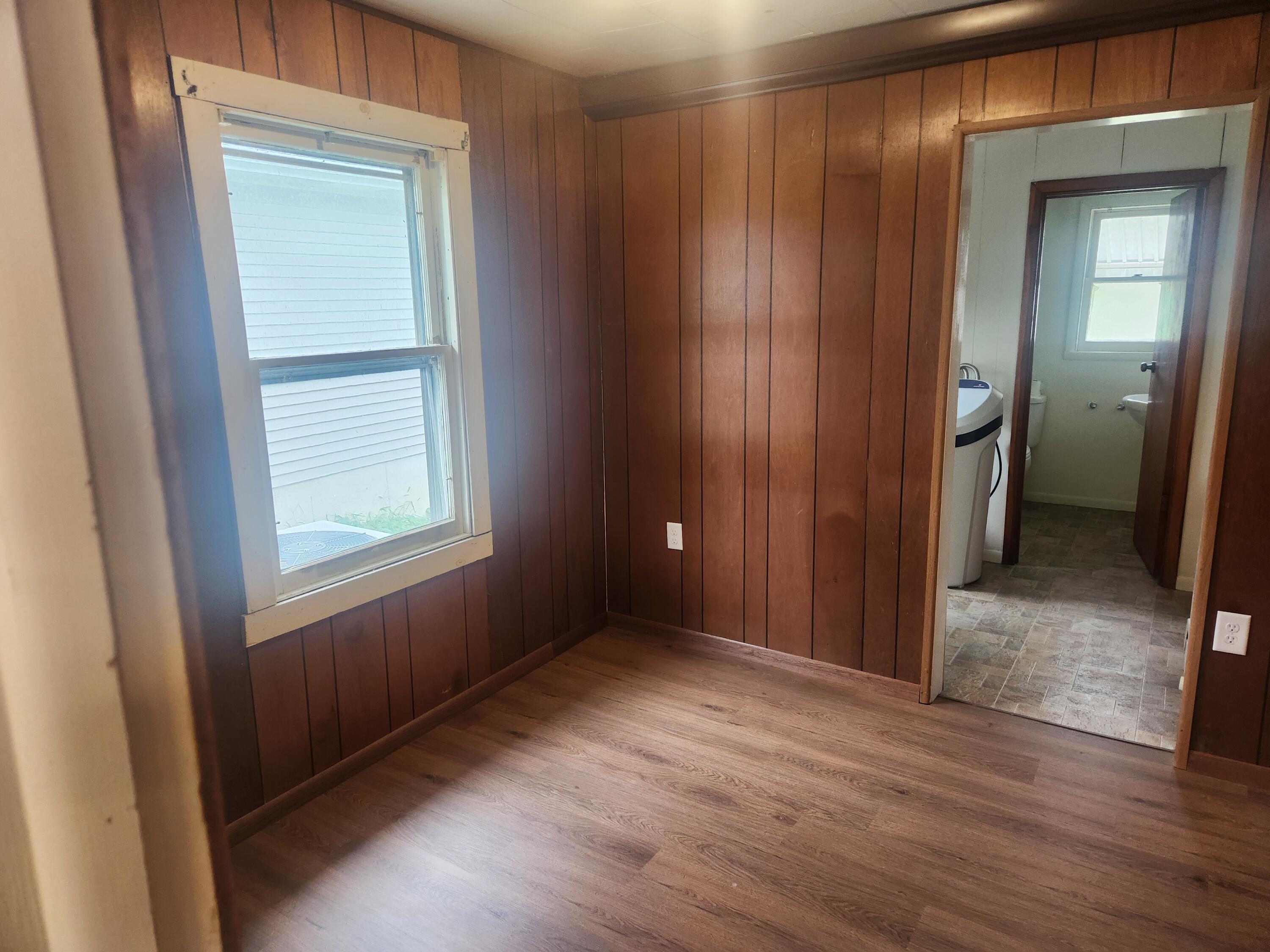 77 Canal Street, Montezuma, Ohio 45866