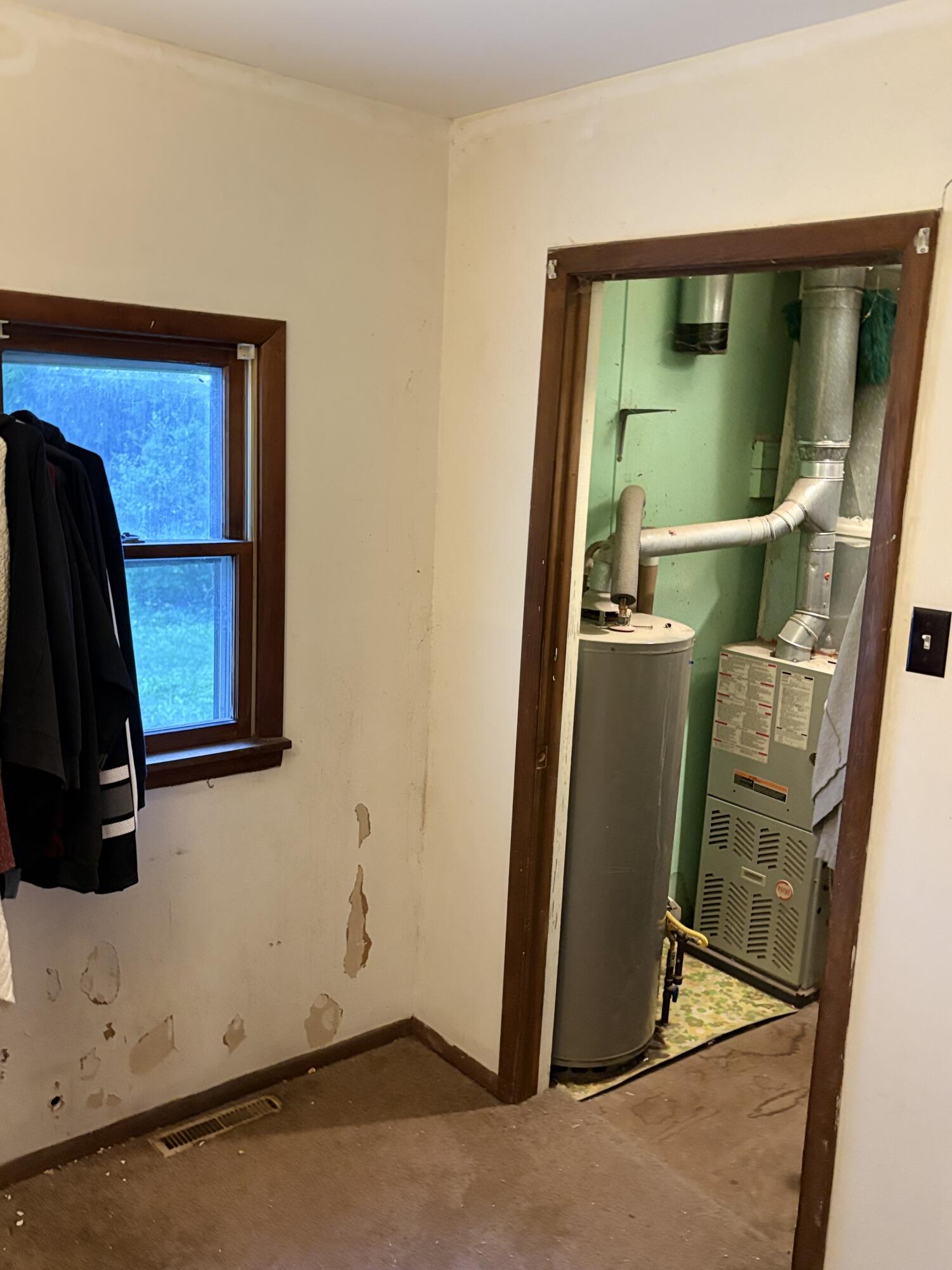 407 Marion Street, McGuffey, Ohio 45859