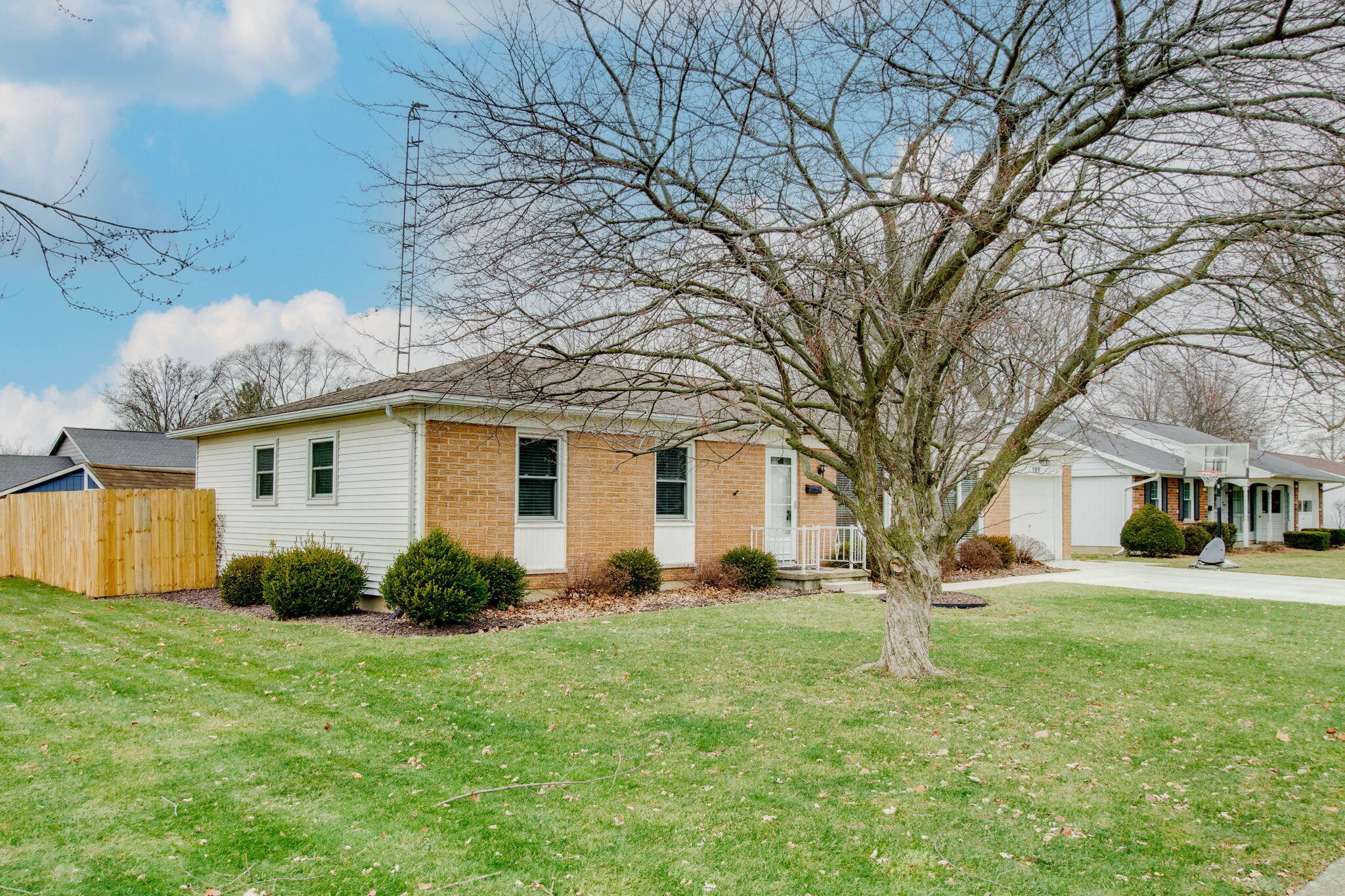 909 Clover Lane, Celina, Ohio 45822