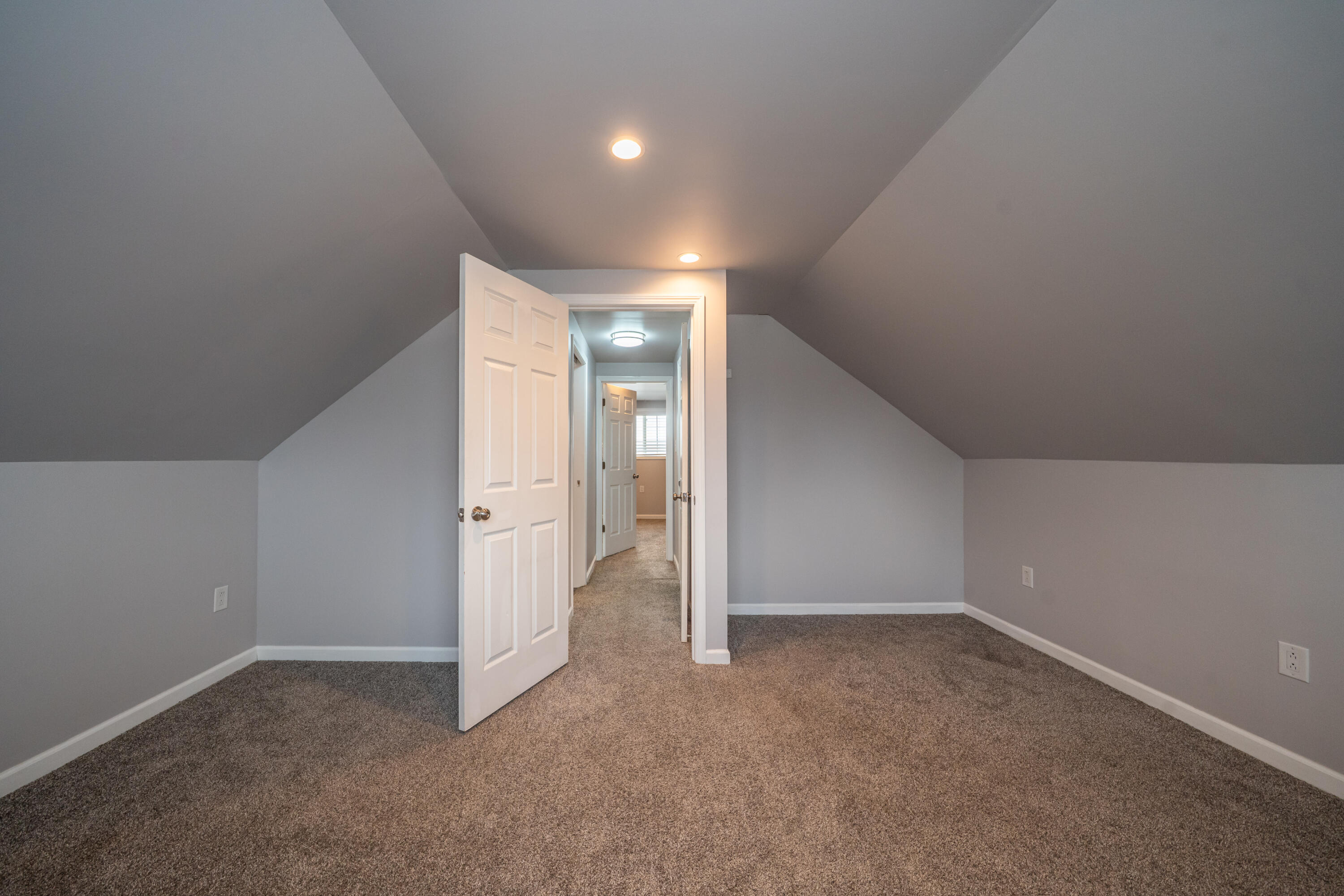 401 Kings Chapel Drive, Troy, Ohio 45373