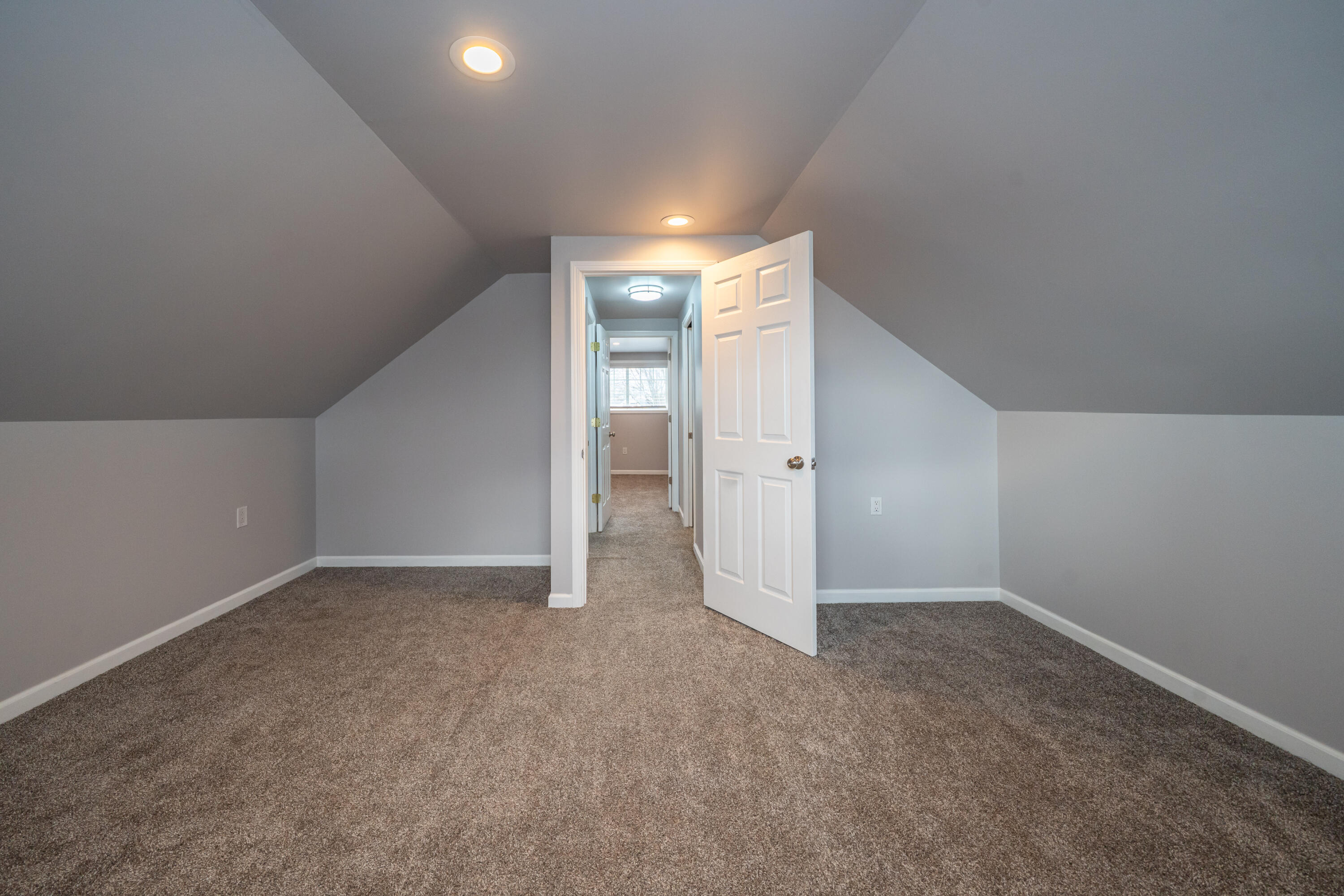 401 Kings Chapel Drive, Troy, Ohio 45373