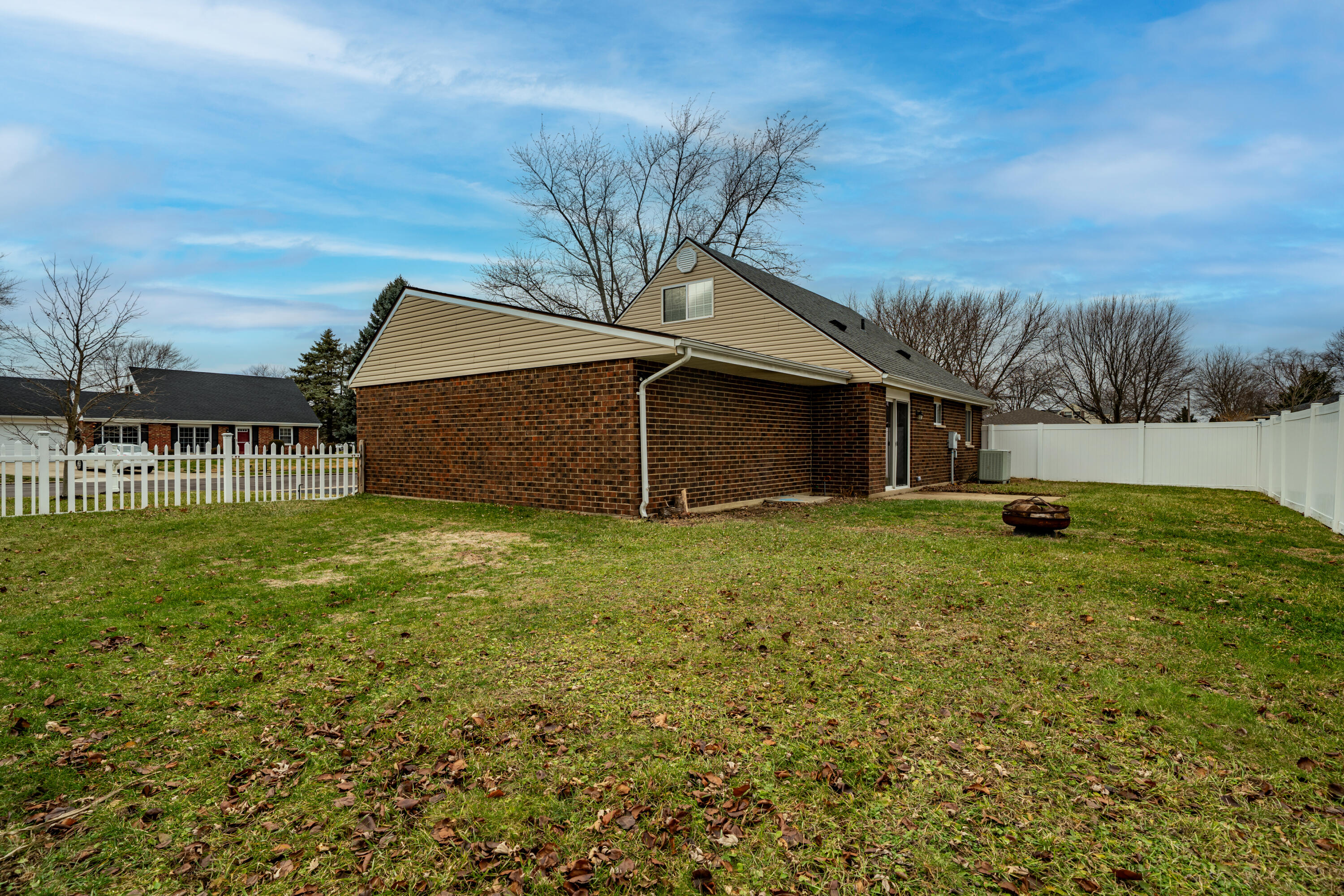 401 Kings Chapel Drive, Troy, Ohio 45373