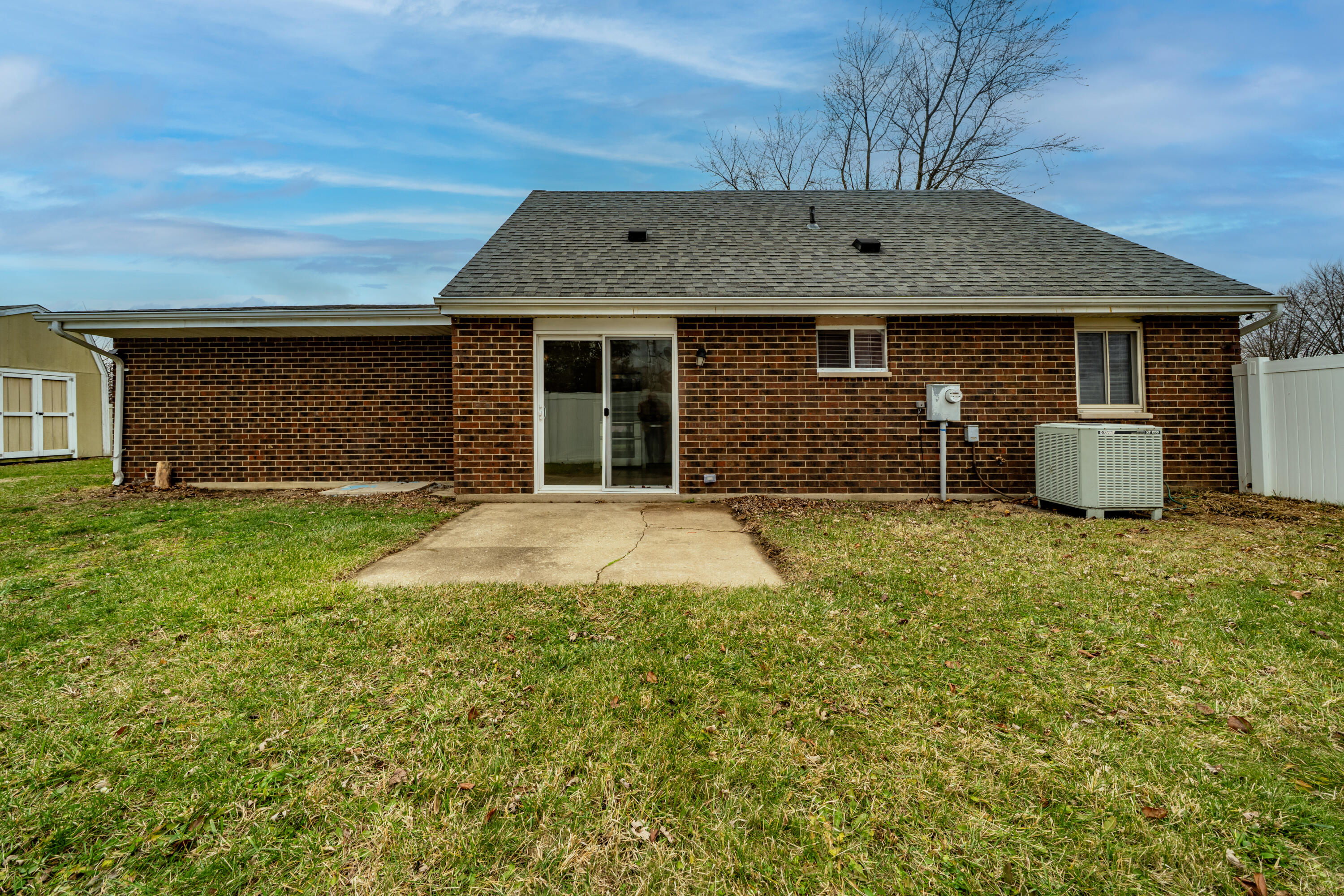 401 Kings Chapel Drive, Troy, Ohio 45373