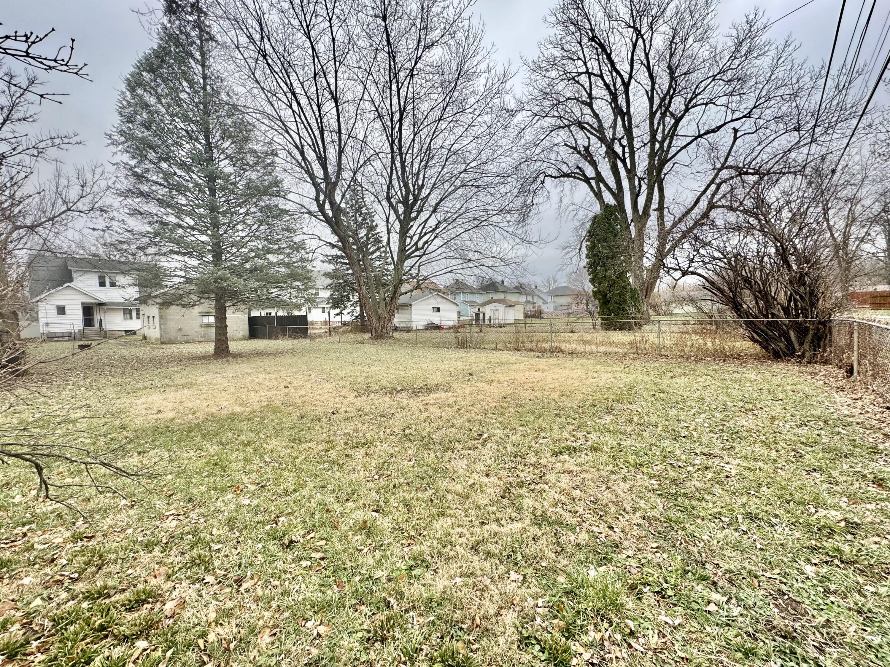 1041 Elizabeth Street, Lima, Ohio 45801