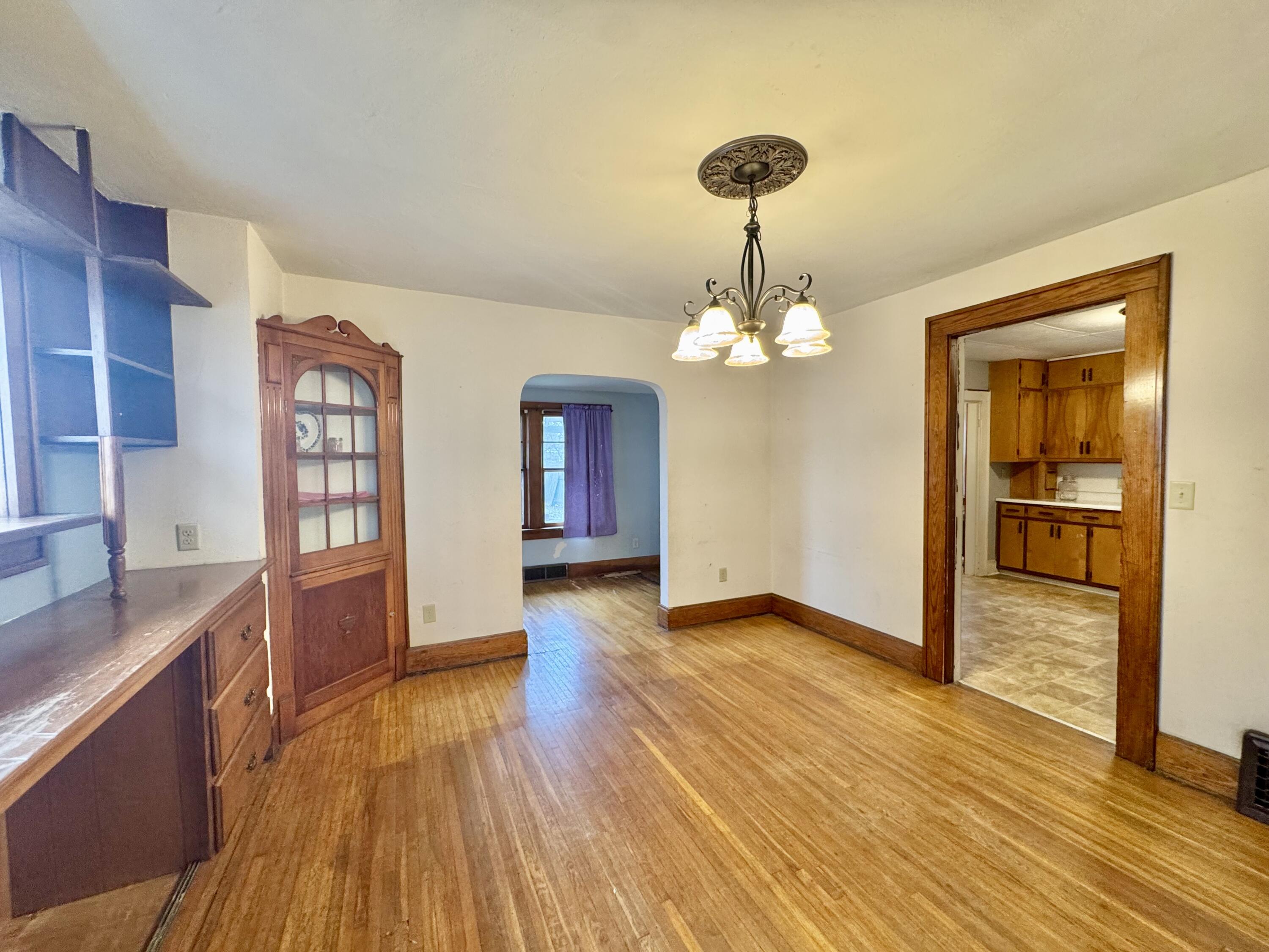 1041 Elizabeth Street, Lima, Ohio 45801