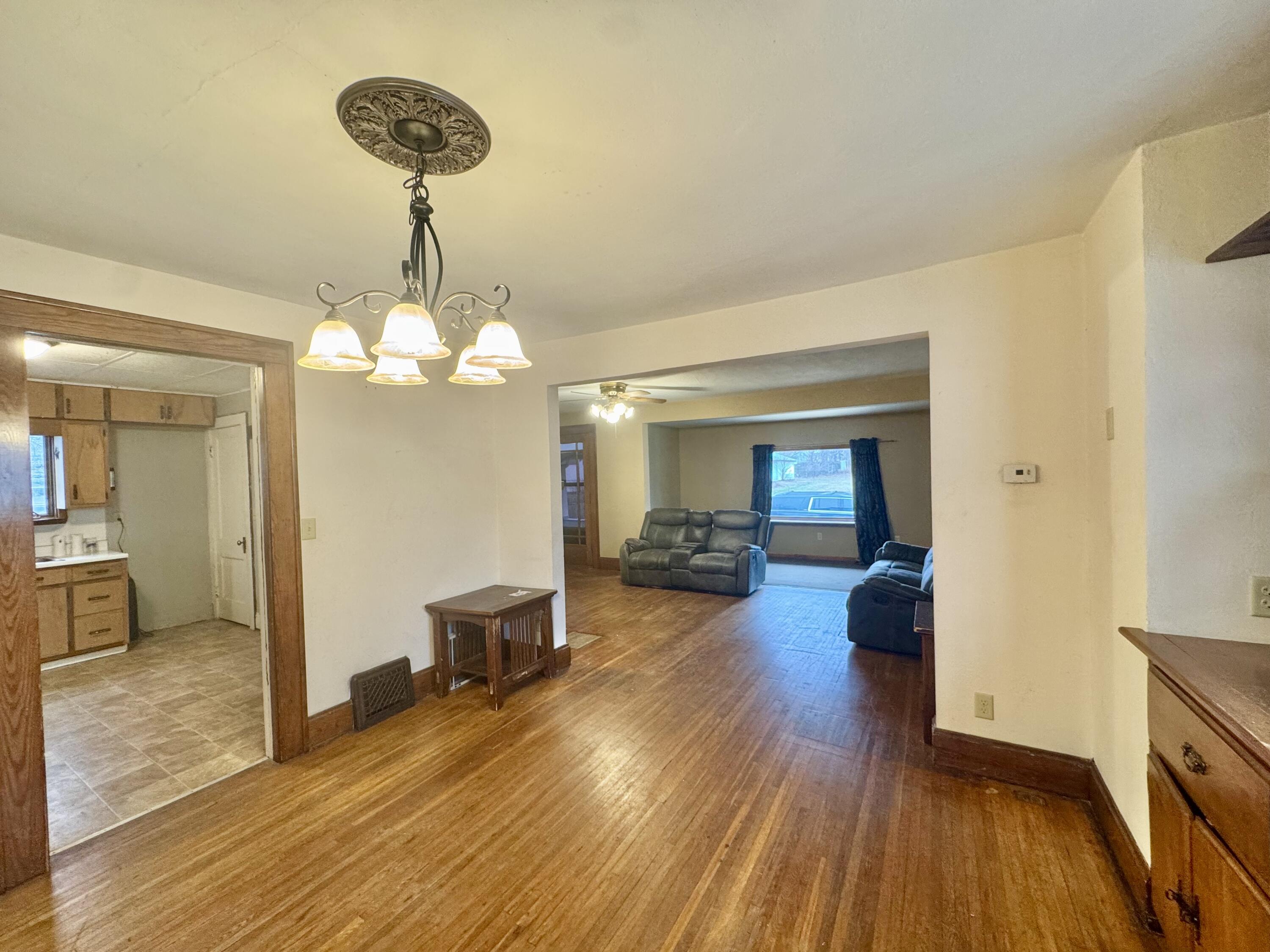 1041 Elizabeth Street, Lima, Ohio 45801