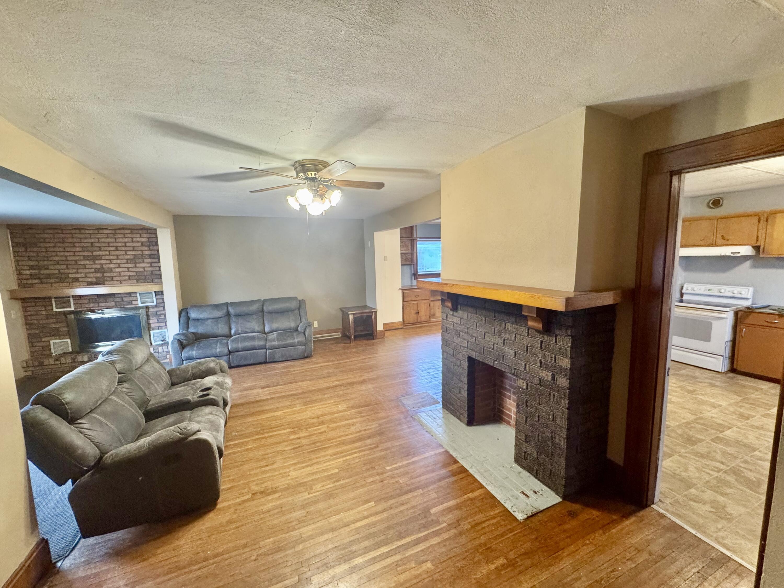 1041 Elizabeth Street, Lima, Ohio 45801