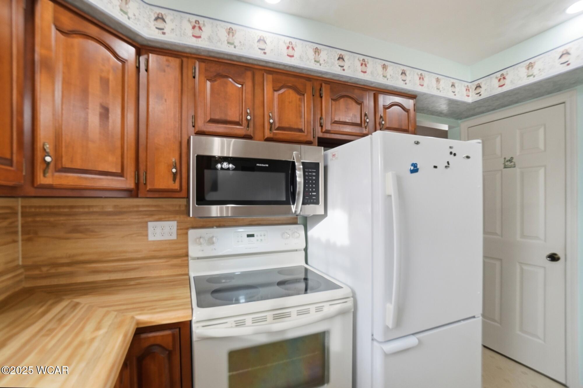 703 Greenbriar Street, Cridersville, Ohio