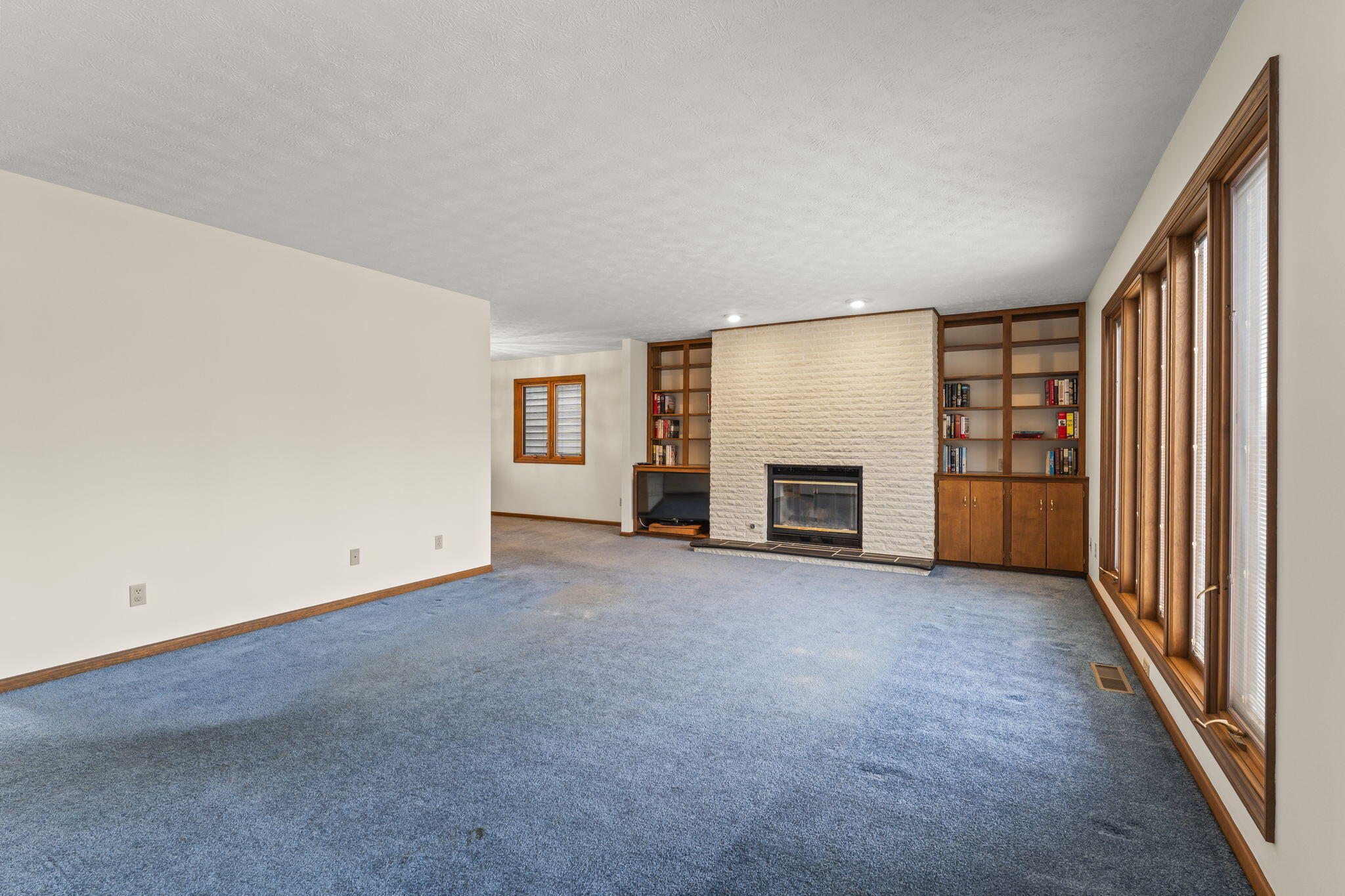 45 Colony Park Drive, Troy, Ohio 45373