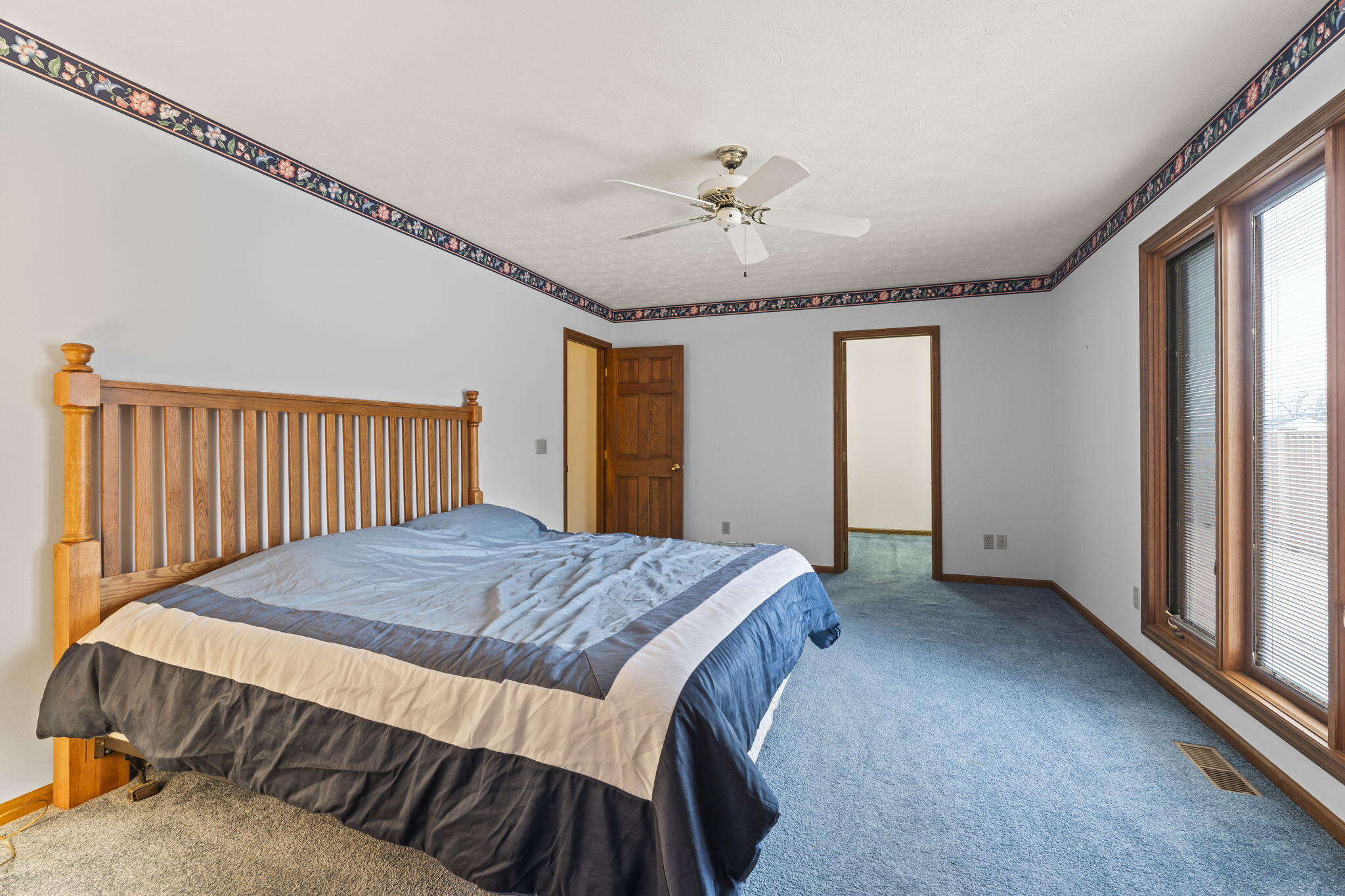 45 Colony Park Drive, Troy, Ohio 45373