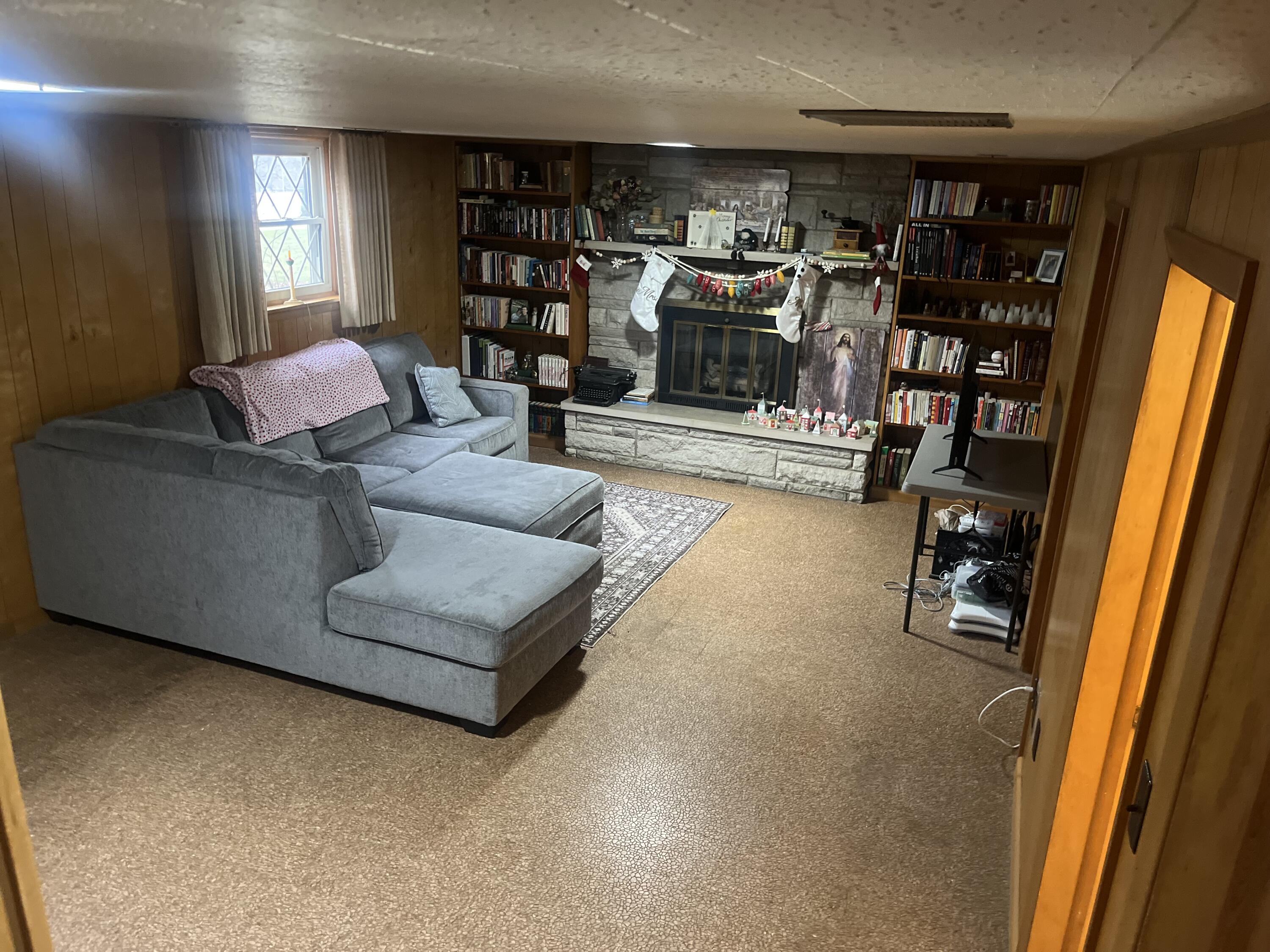 2385 Landman Mill Road, Piqua, Ohio 45356