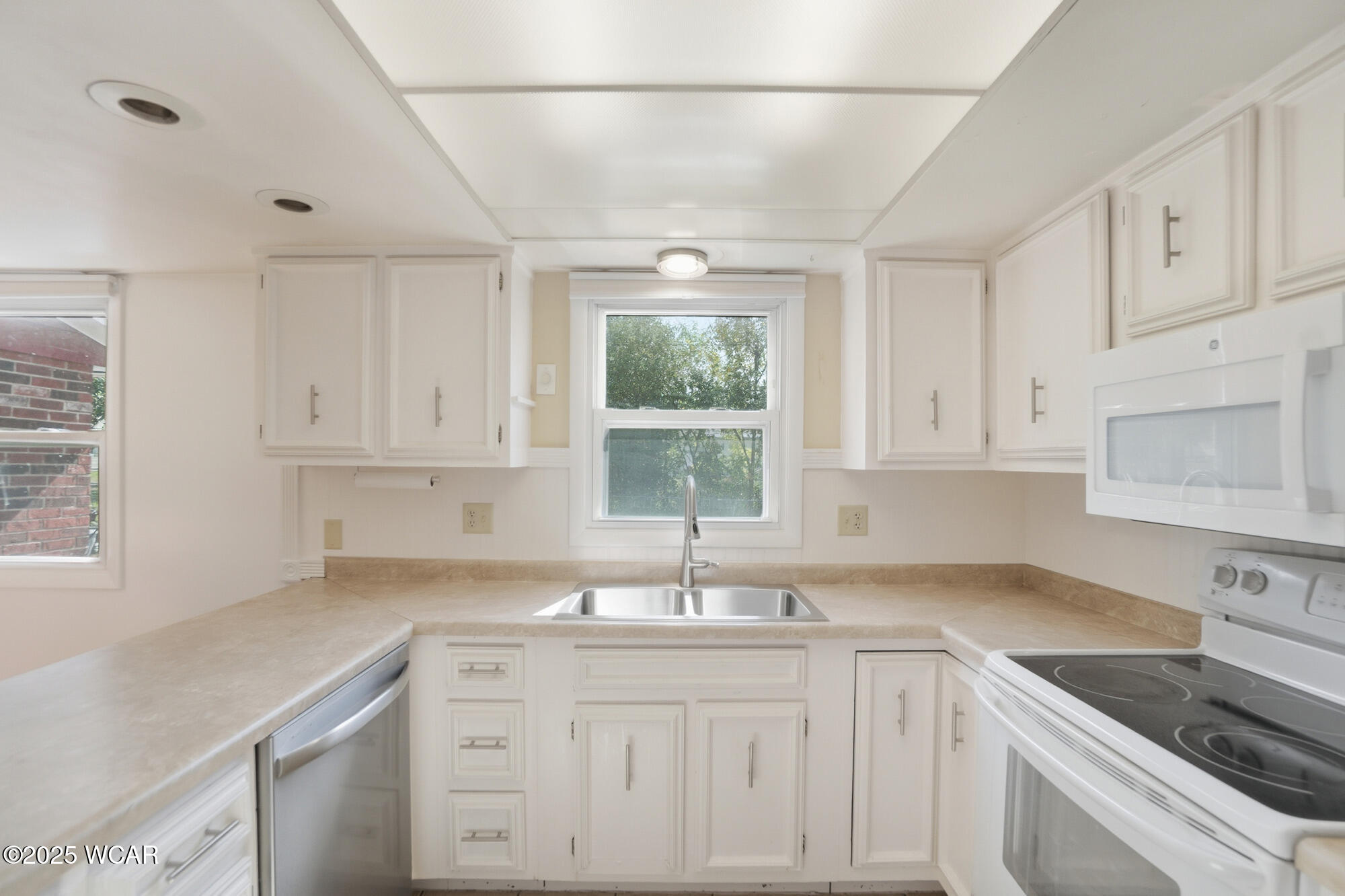 2921 Canterbury Drive, Lima, Ohio