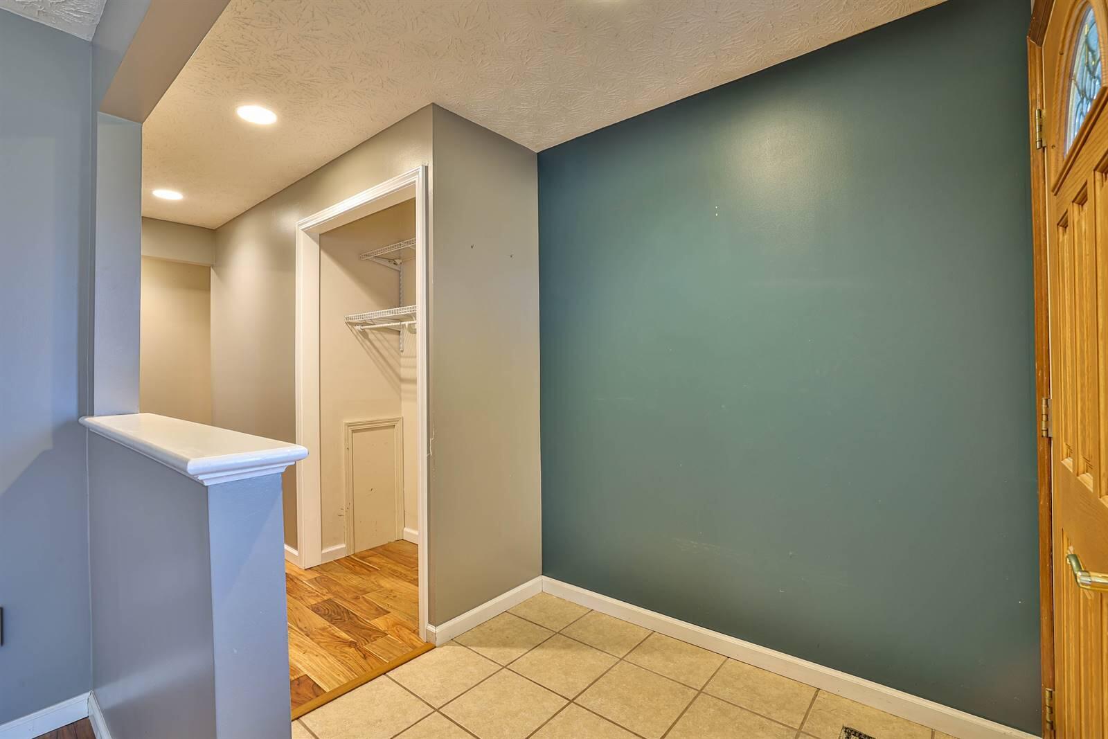 6115 Detrick Road, Tipp City, Ohio 45371