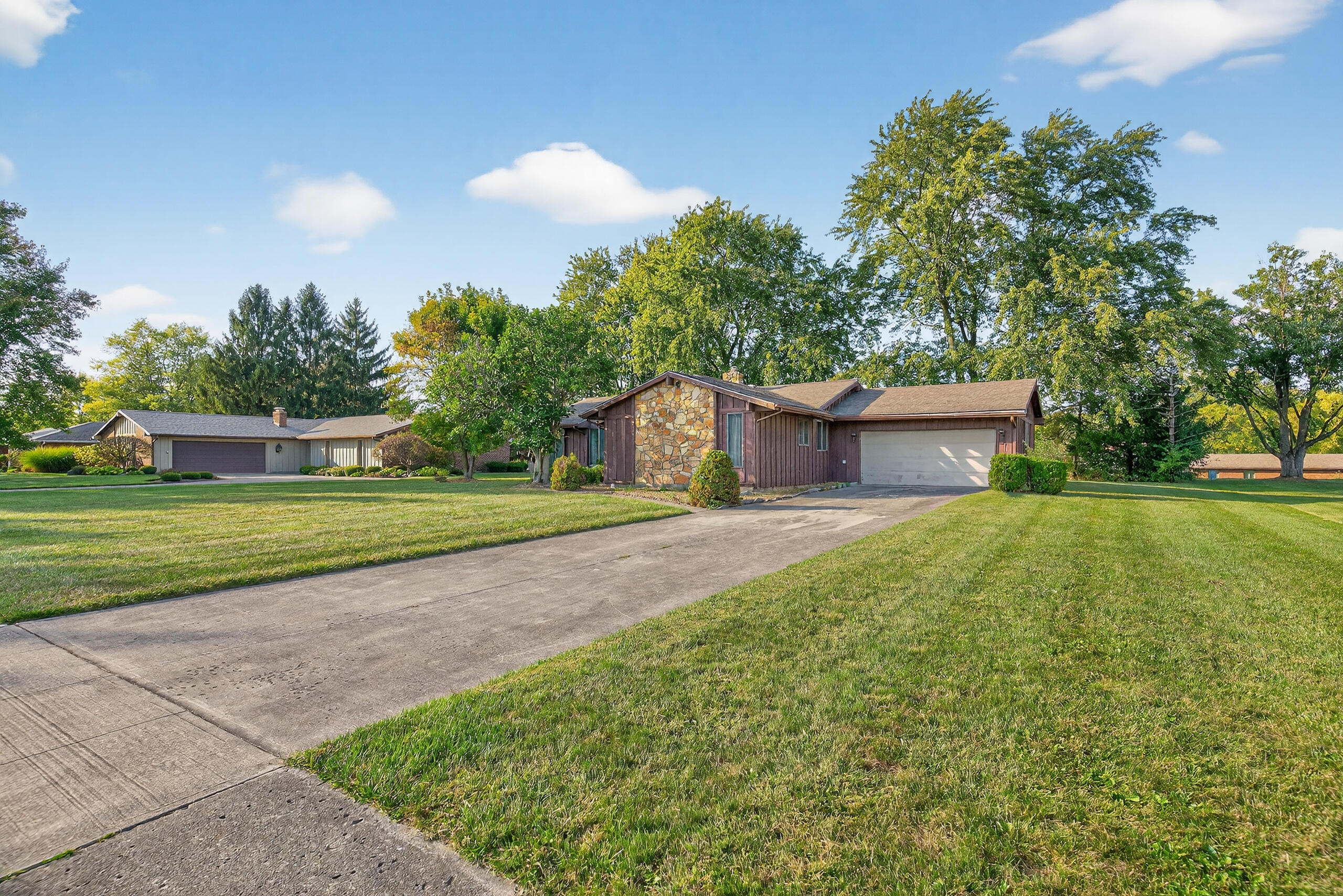 748 Stratford Drive, Sidney, Ohio 45365