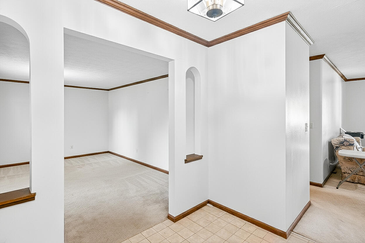 748 Stratford Drive, Sidney, Ohio 45365