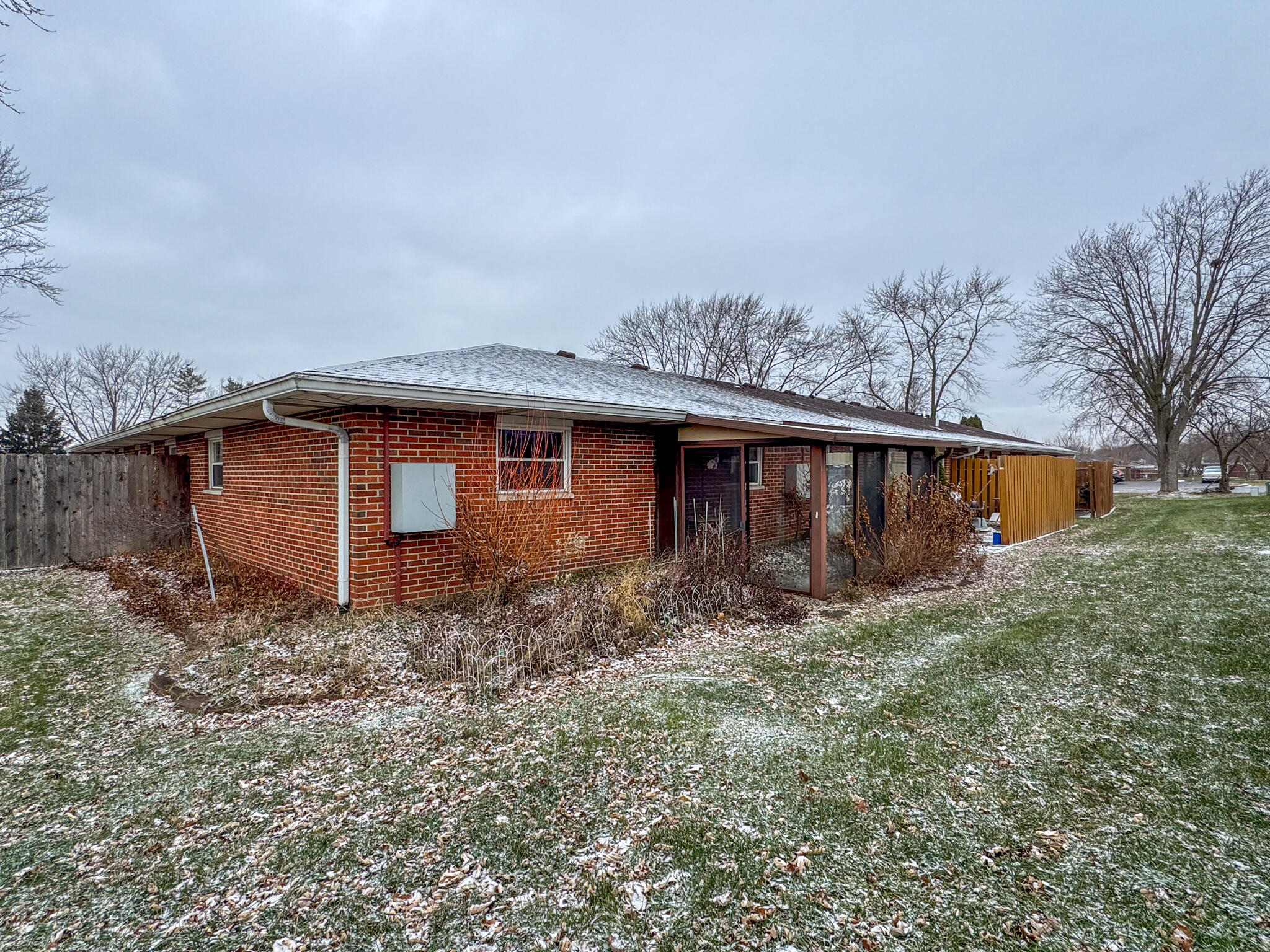 86 Scott Drive, Englewood, Ohio 45322