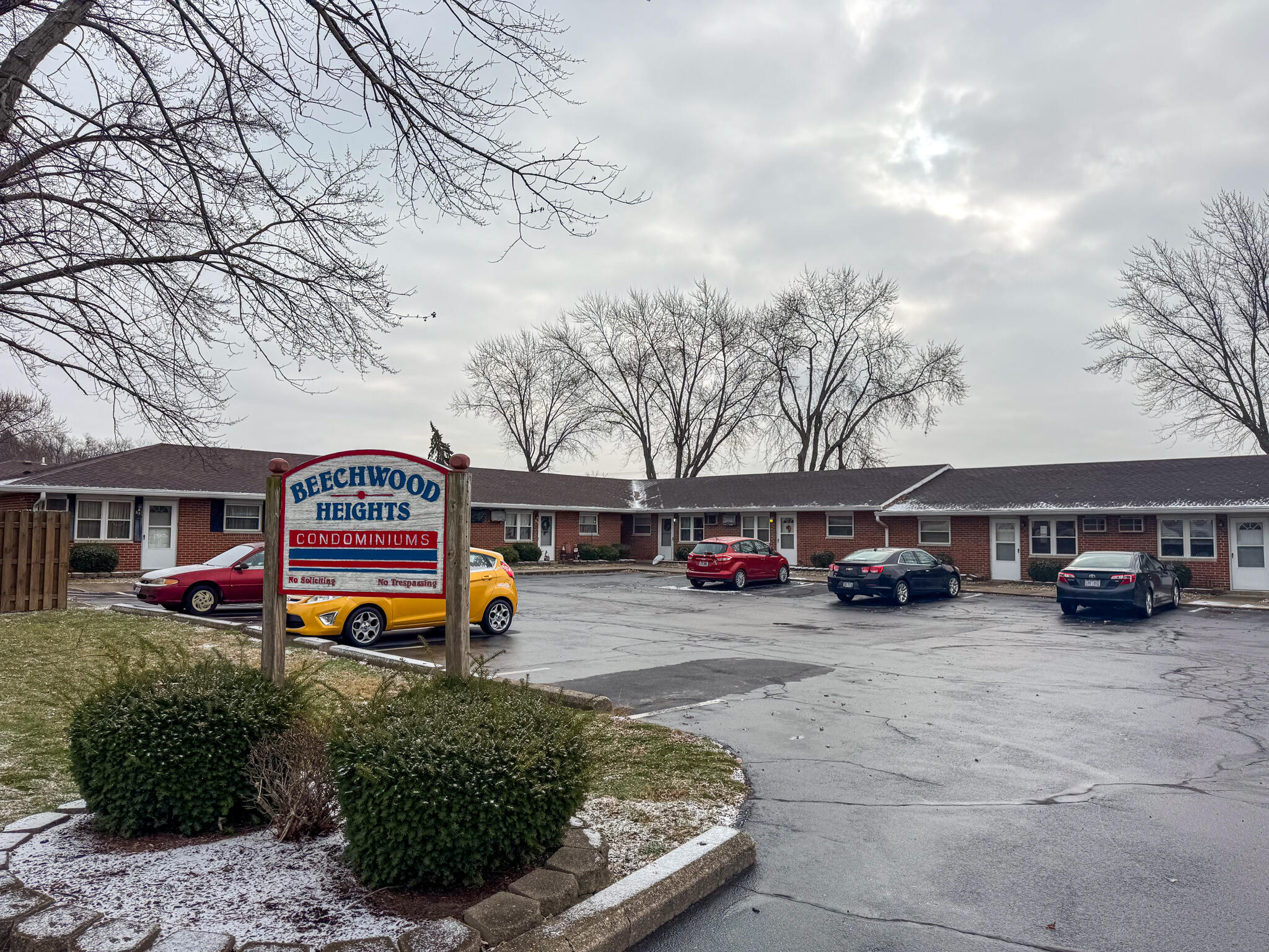 86 Scott Drive, Englewood, Ohio 45322