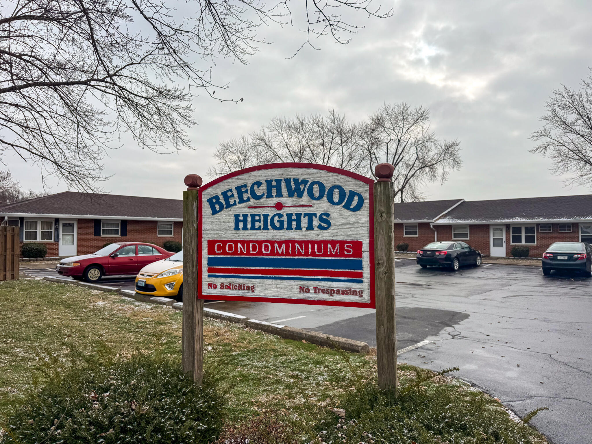 86 Scott Drive, Englewood, Ohio 45322