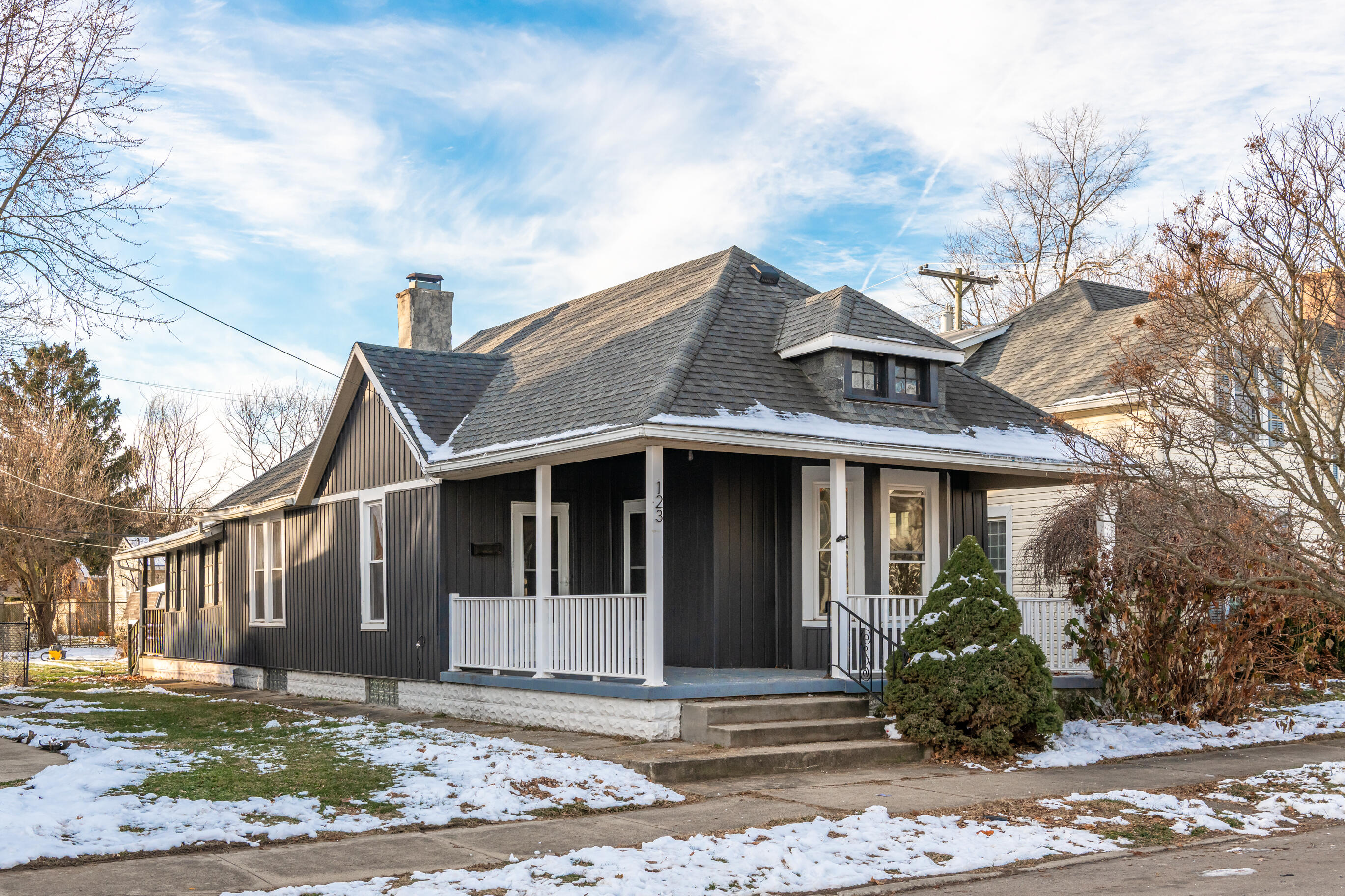 123 Washington Avenue, Urbana, Ohio 43078