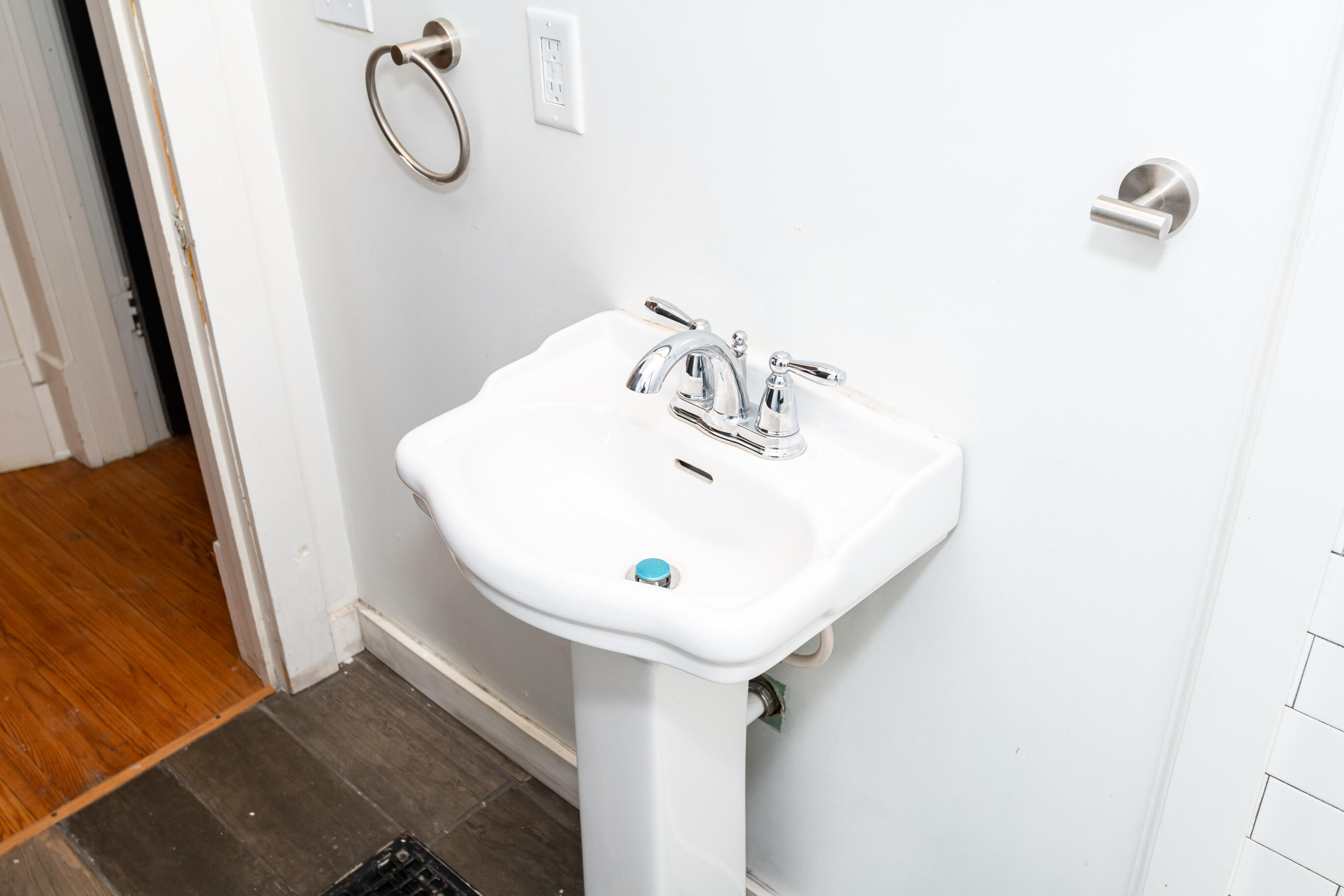 123 Washington Avenue, Urbana, Ohio 43078