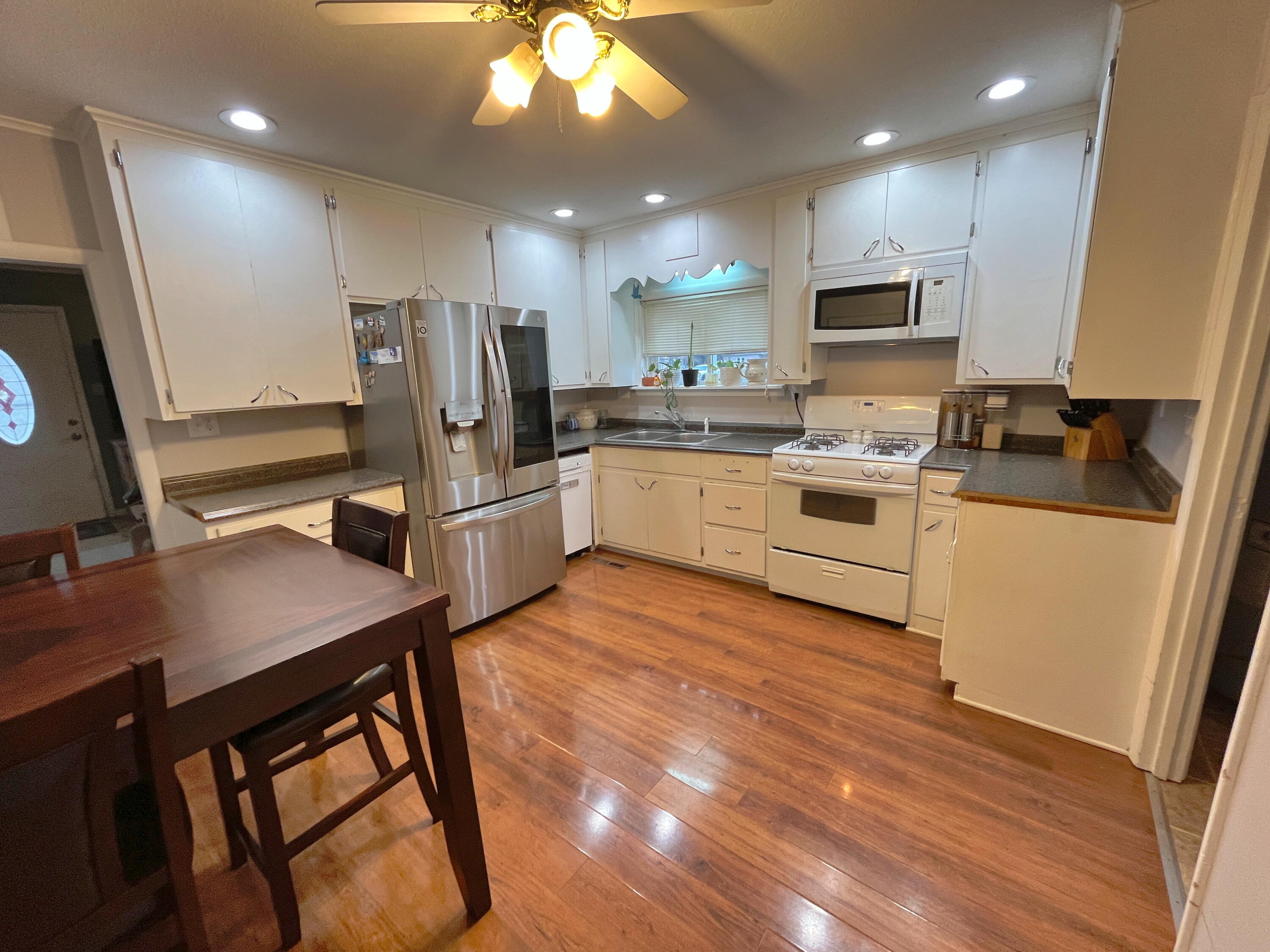 306 Plum Street, Wapakoneta, Ohio 45895