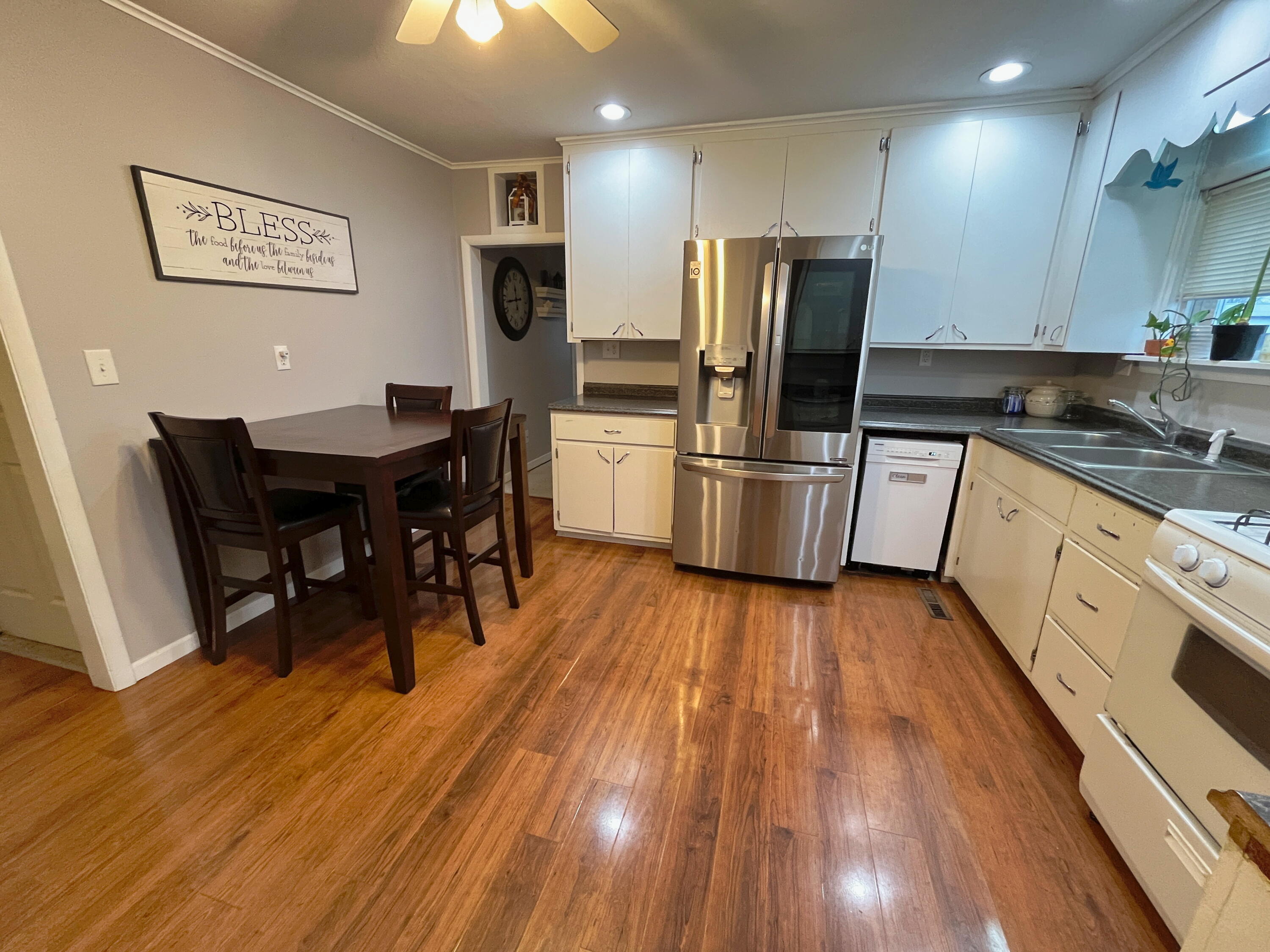 306 Plum Street, Wapakoneta, Ohio 45895