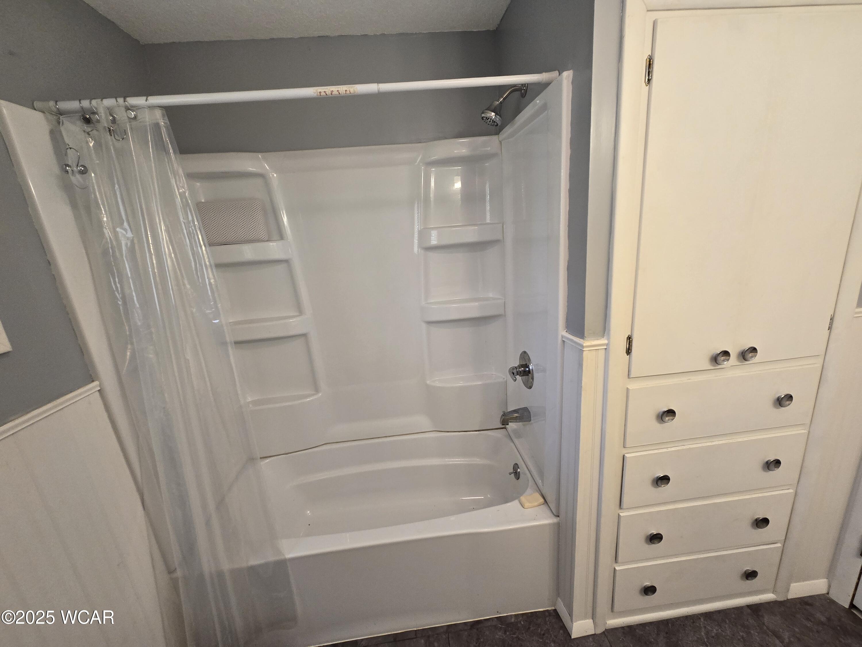 916 Main Street, Ada, Ohio