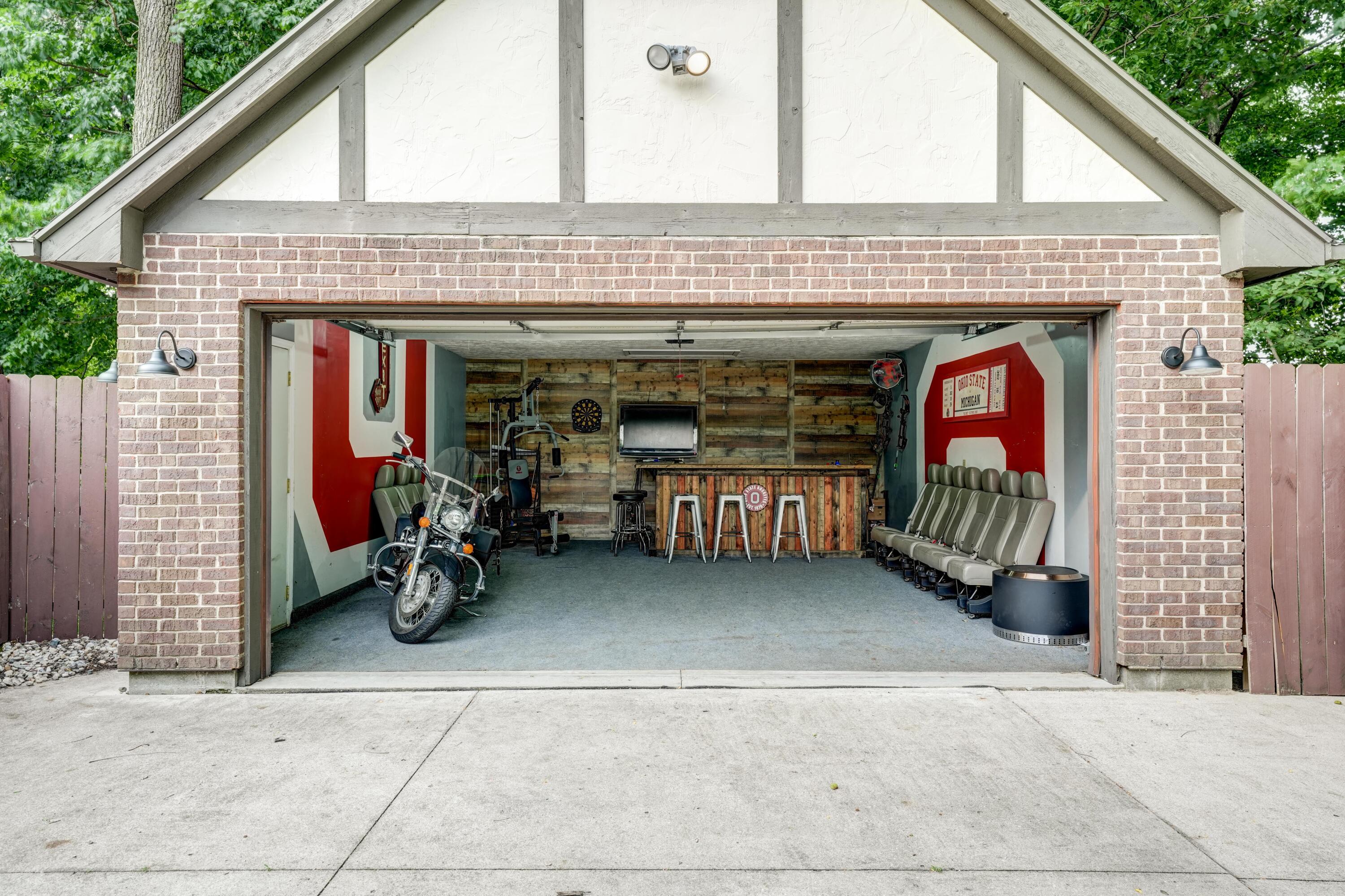 7116 Dominican Drive, Dayton, Ohio 45415