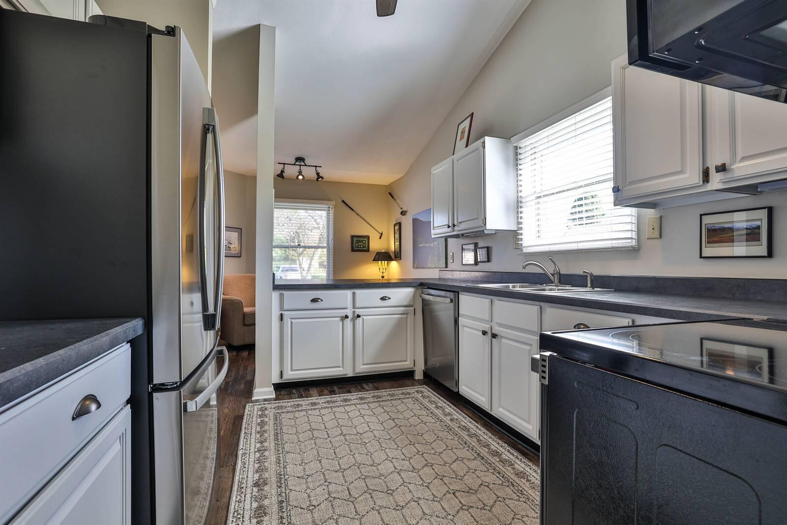 1920 Wedgewood Circle, Springfield, Ohio 45503