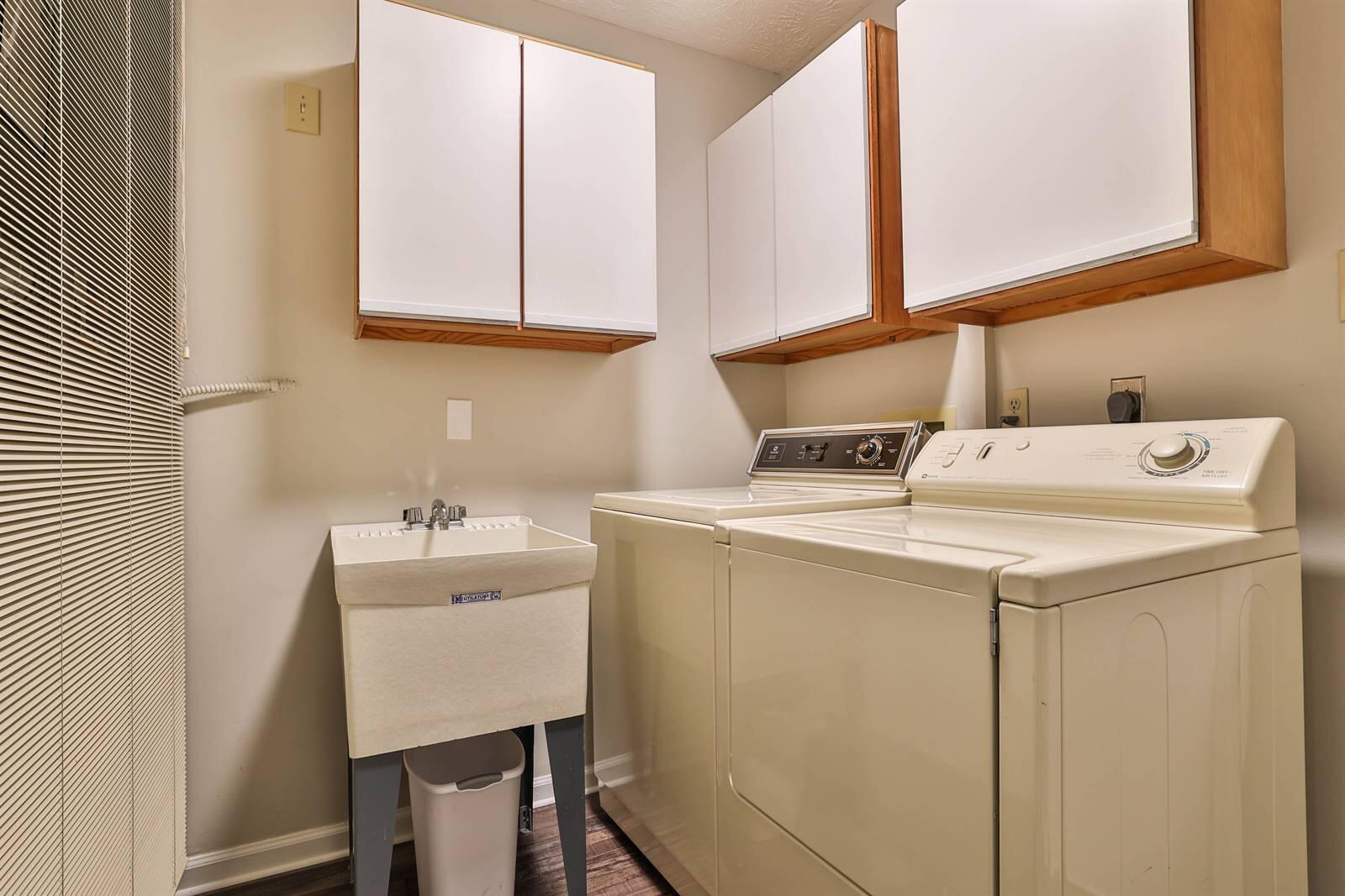 1920 Wedgewood Circle, Springfield, Ohio 45503