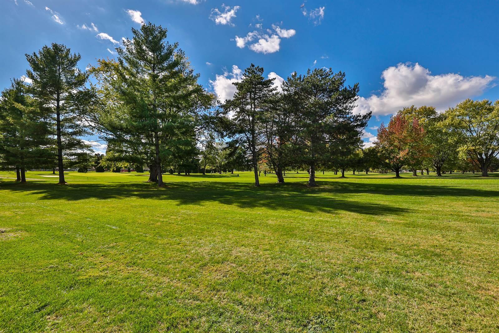 1920 Wedgewood Circle, Springfield, Ohio 45503