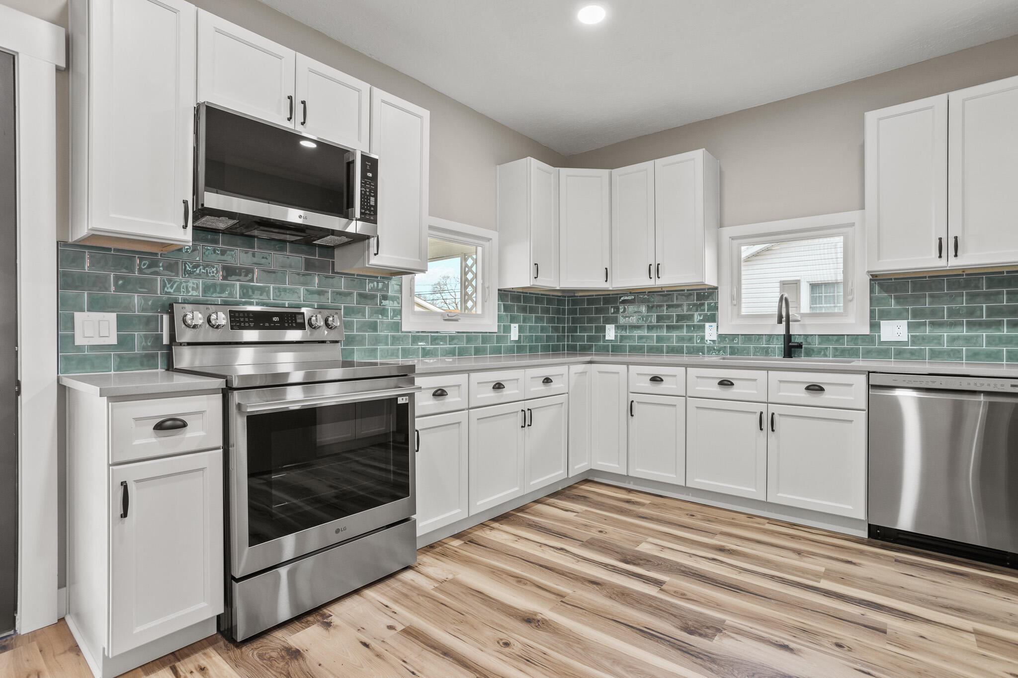 130 Church Street, Bradford, Ohio 45308