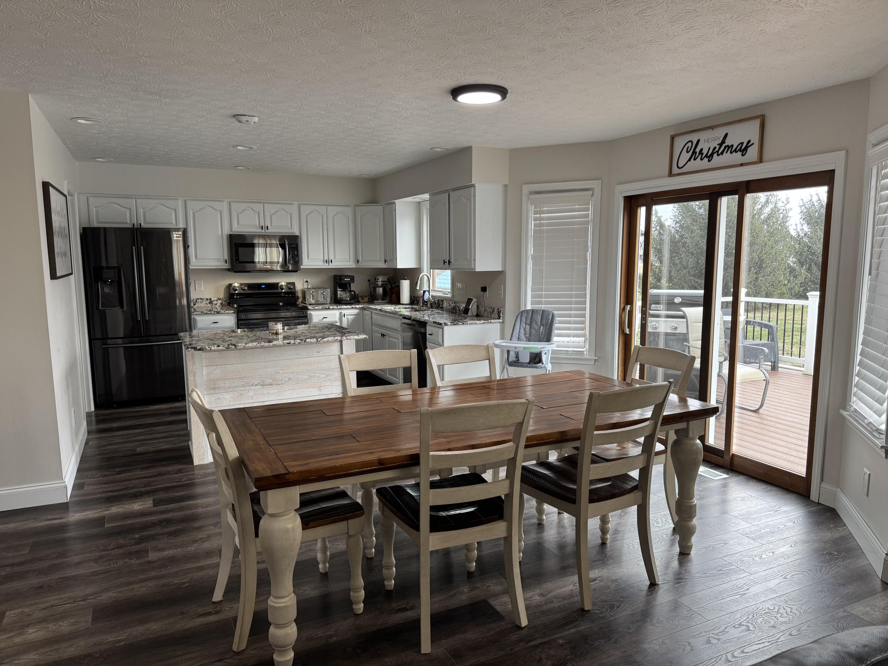 3875 Pinewood Avenue, Springfield, Ohio 45502