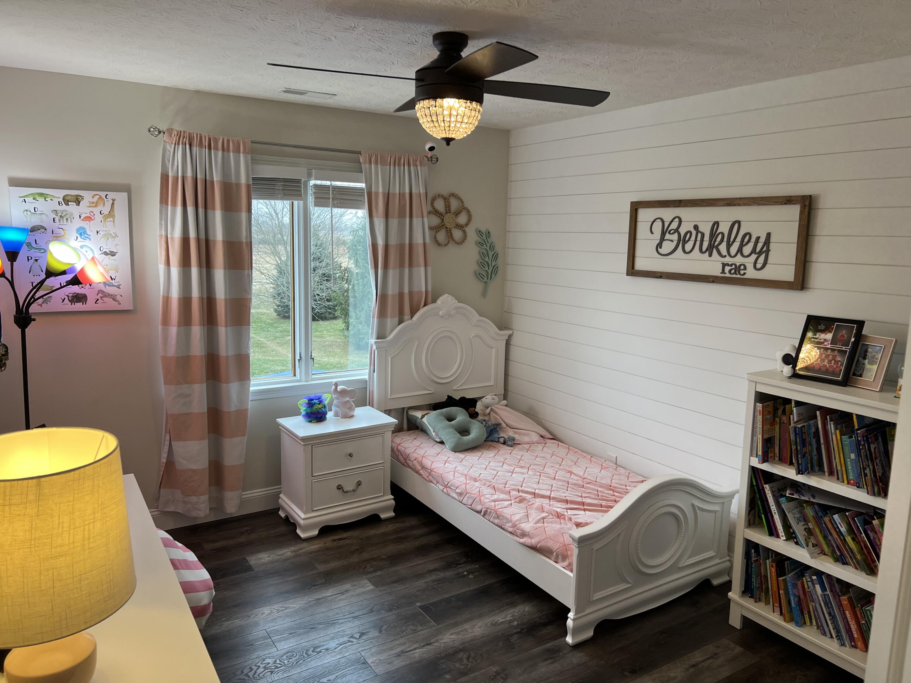 3875 Pinewood Avenue, Springfield, Ohio 45502