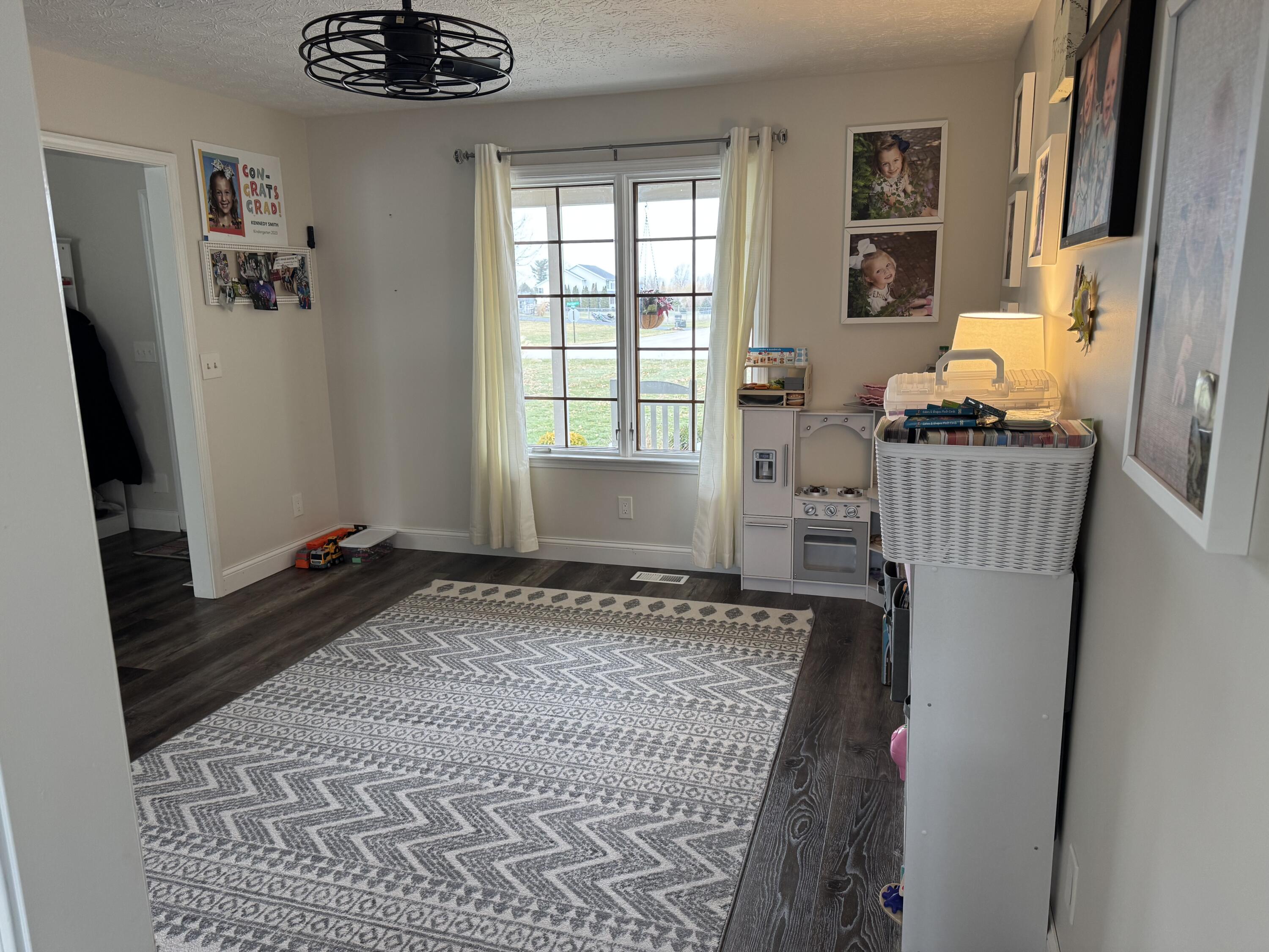 3875 Pinewood Avenue, Springfield, Ohio 45502