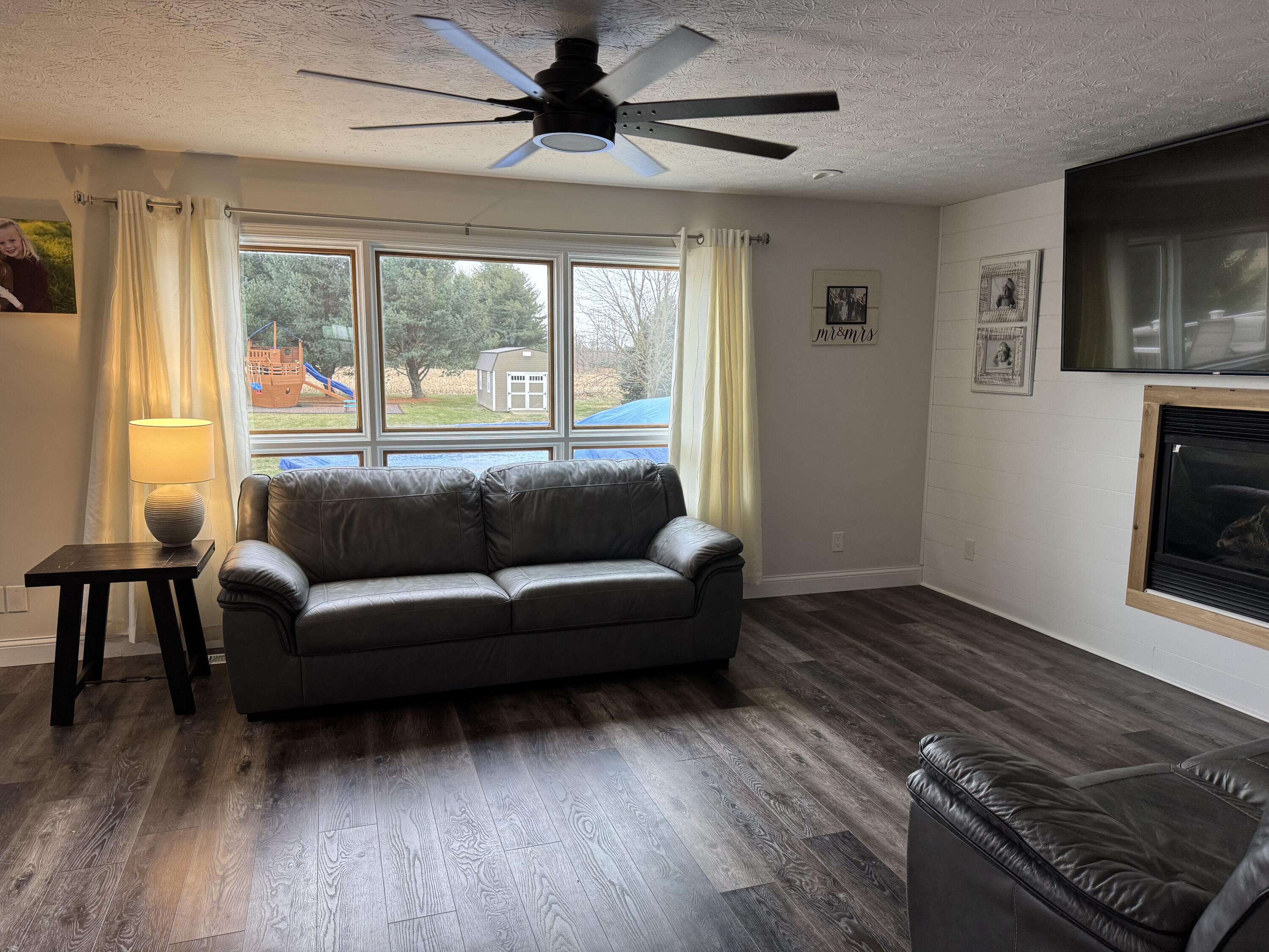 3875 Pinewood Avenue, Springfield, Ohio 45502