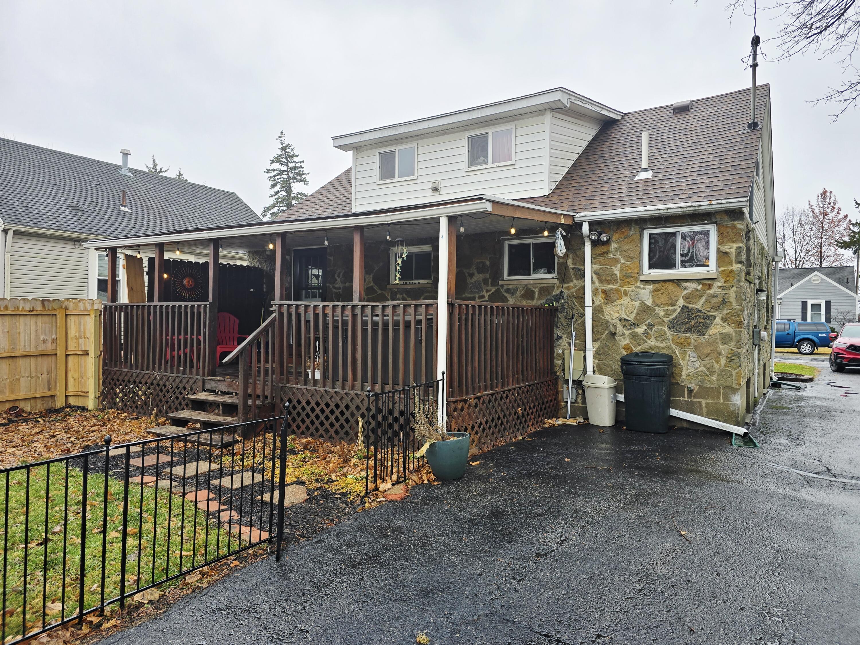 226 Larchmont Avenue, Springfield, Ohio 45503