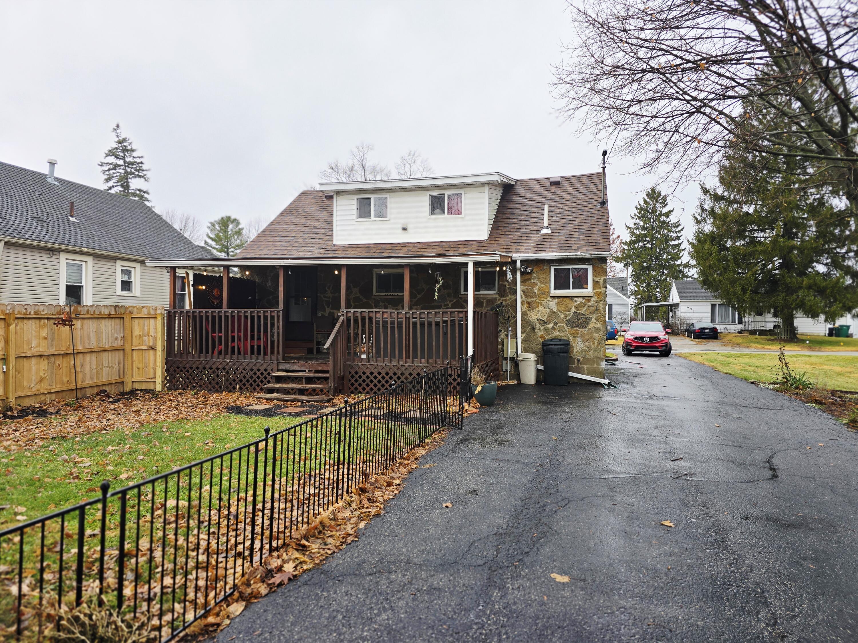 226 Larchmont Avenue, Springfield, Ohio 45503