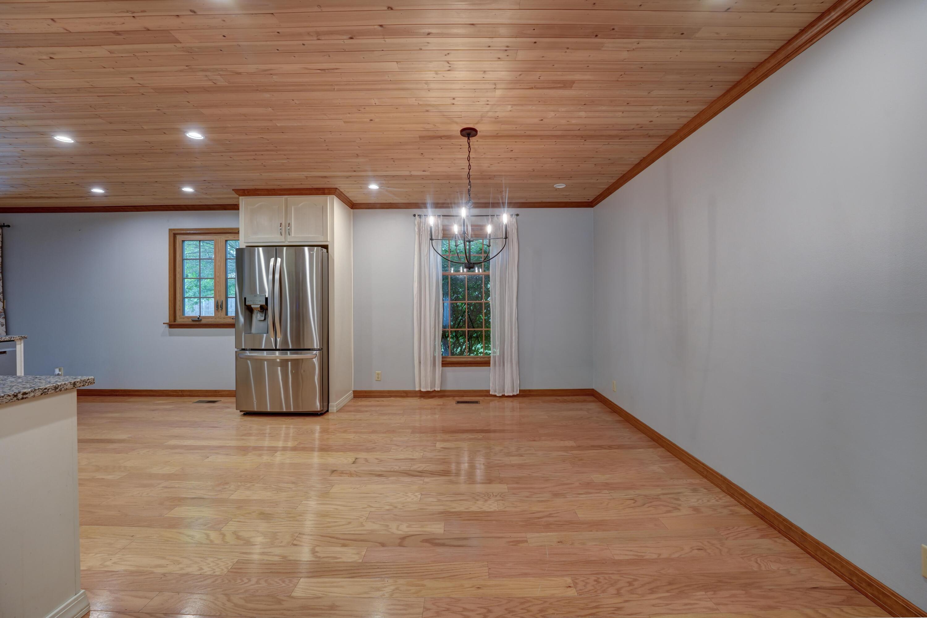 1376 Sugar Maple Drive, Greenville, Ohio 45331